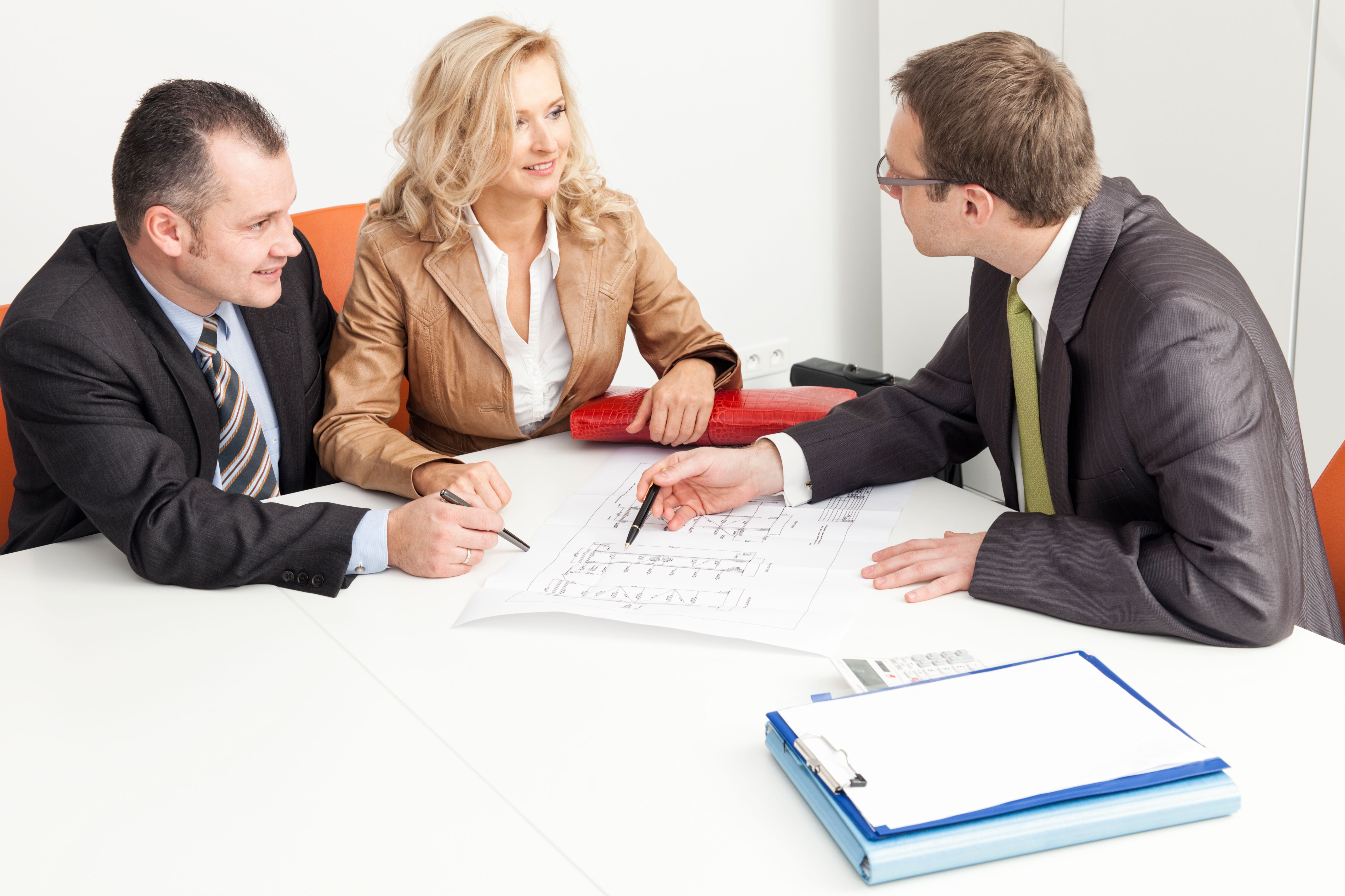 Agent Advises Couple Over Blueprint