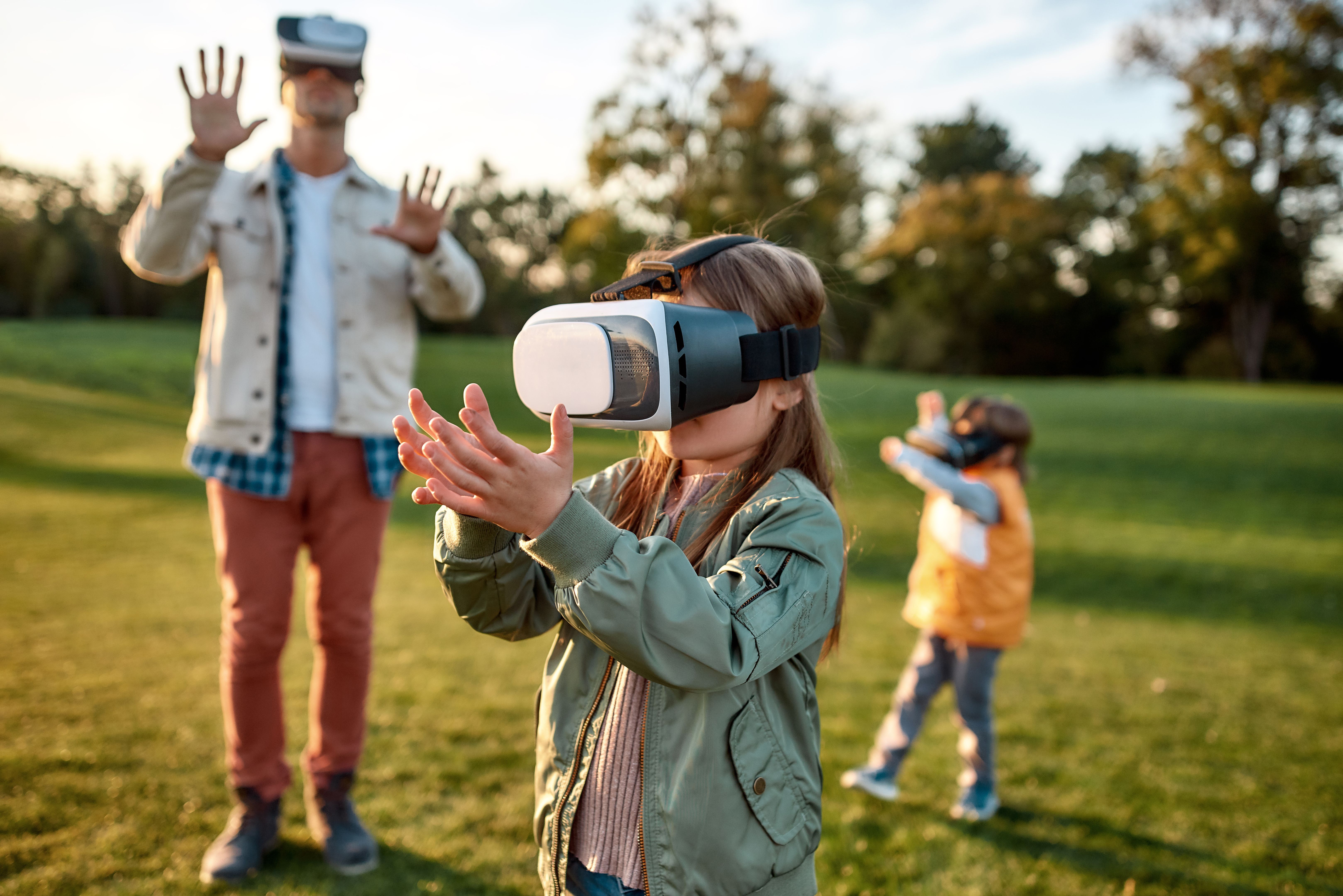 family outdoor vr