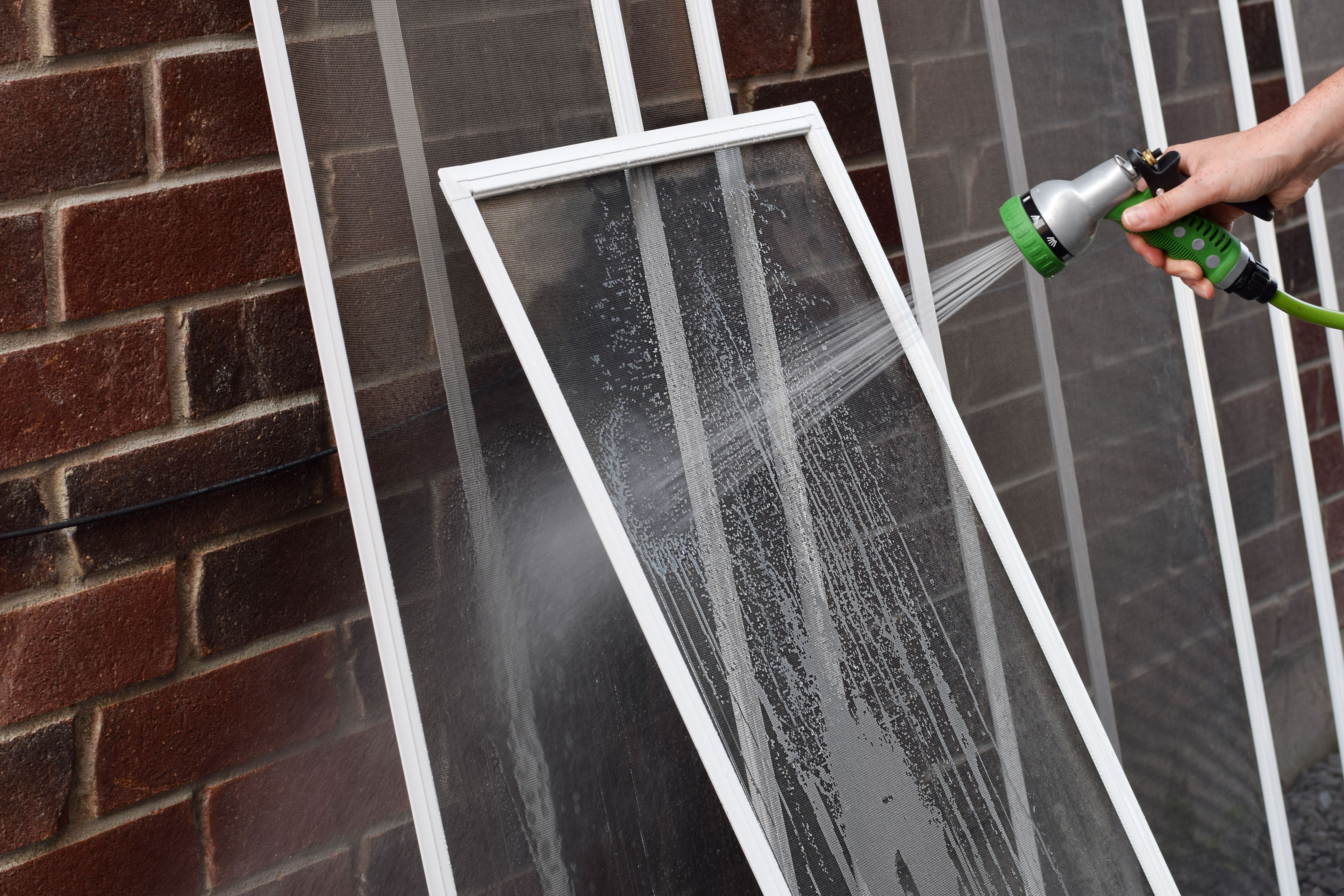 cleaning window screens