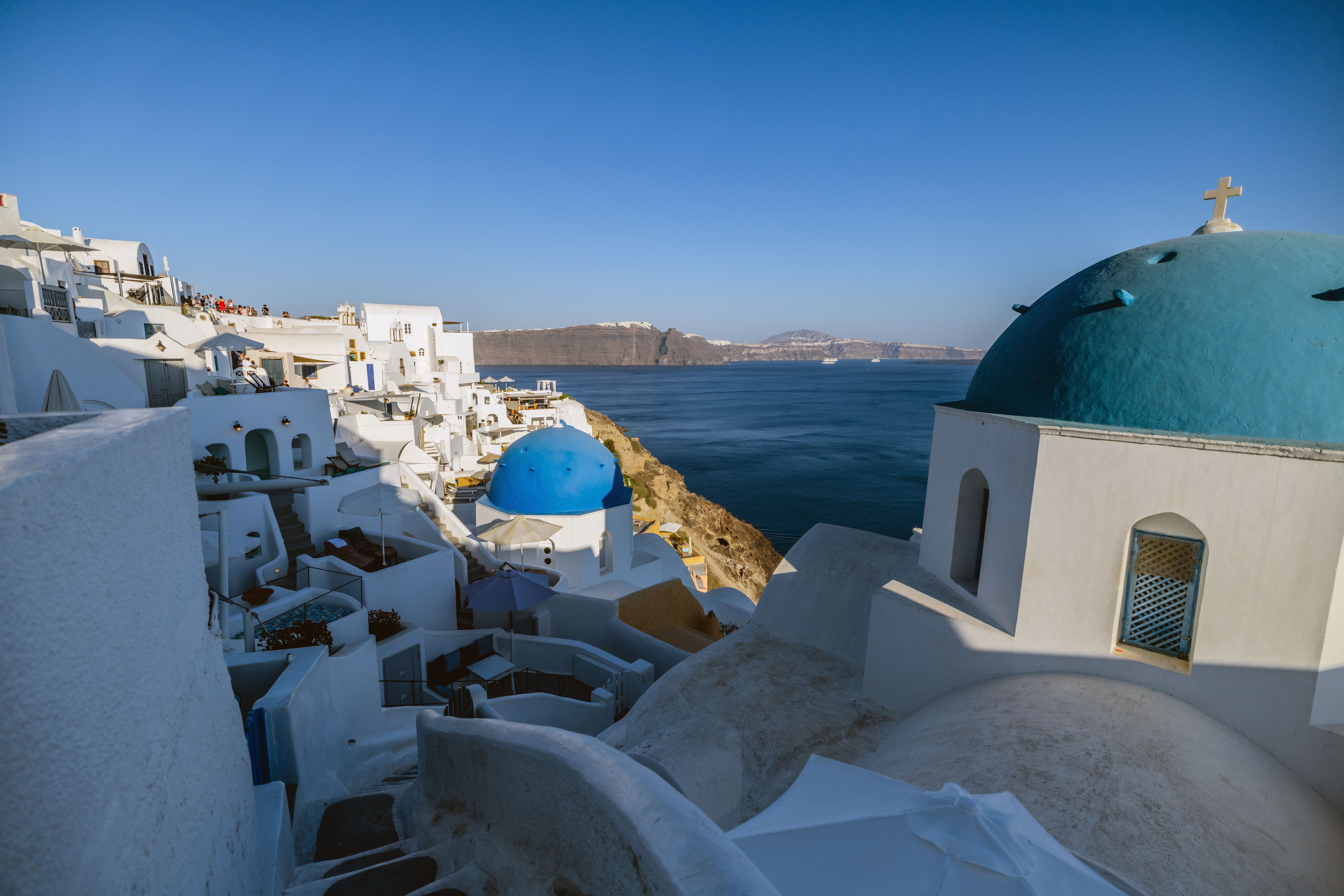 sea kayaking santorini