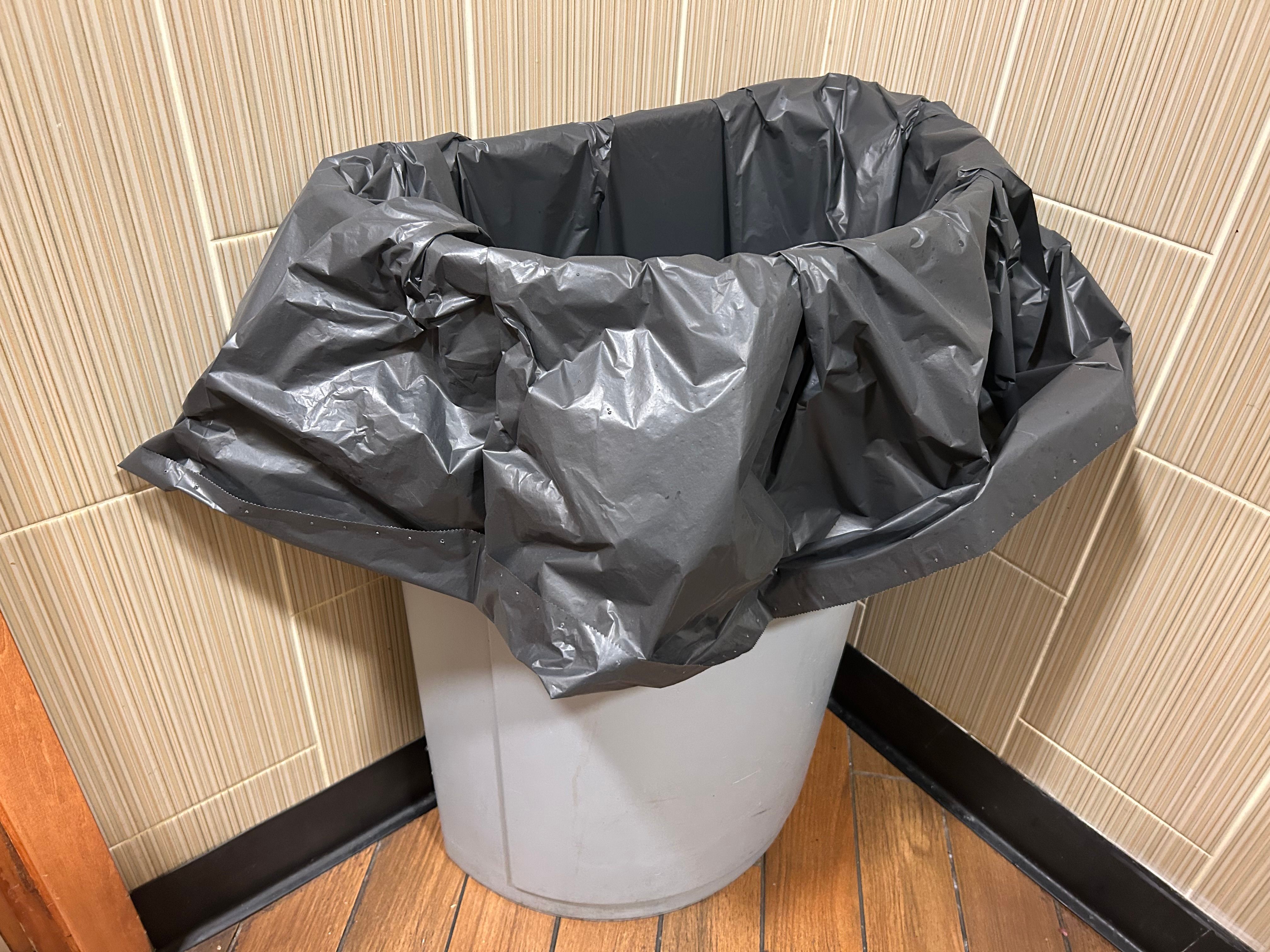 secure trash bags