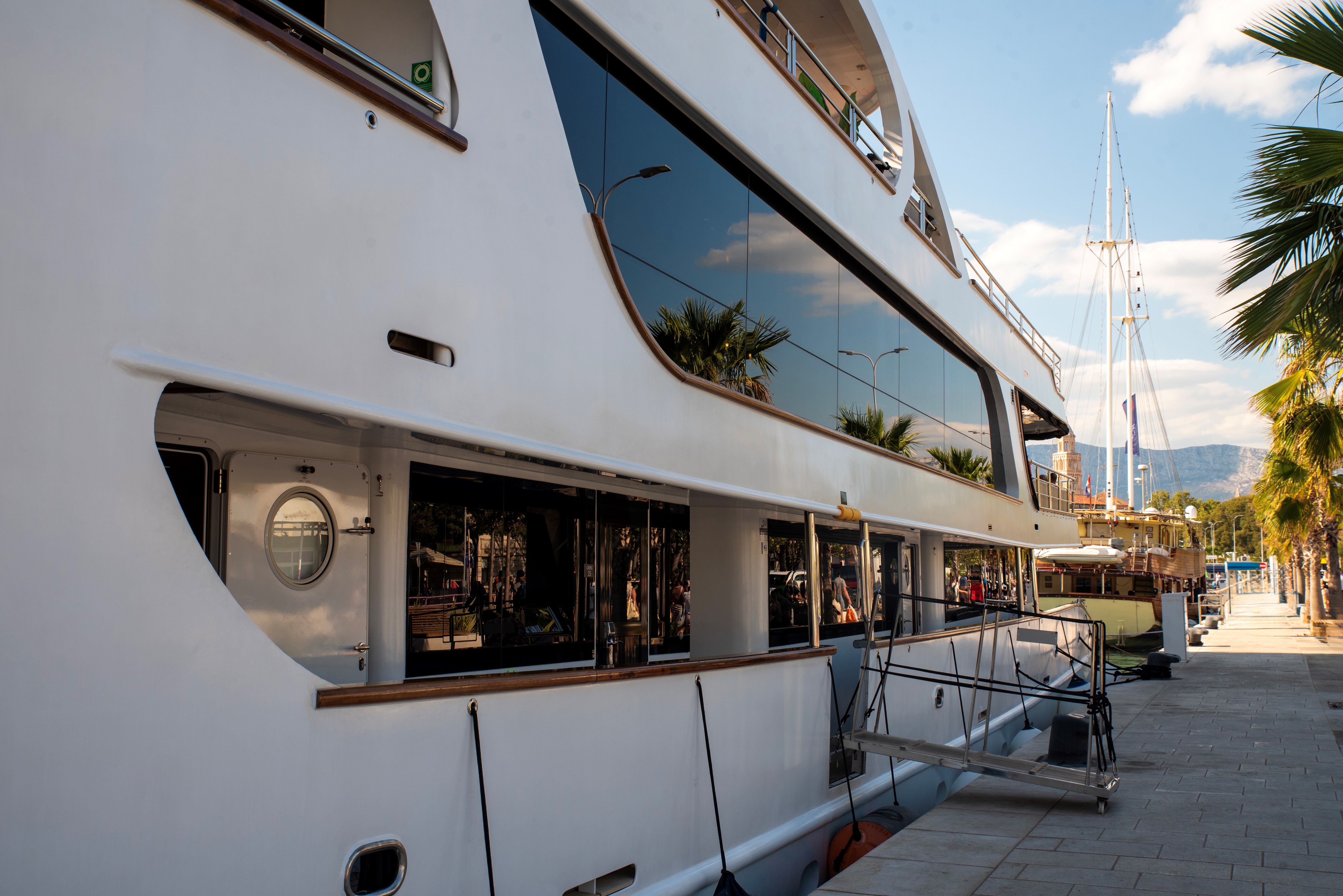 polish yacht windows