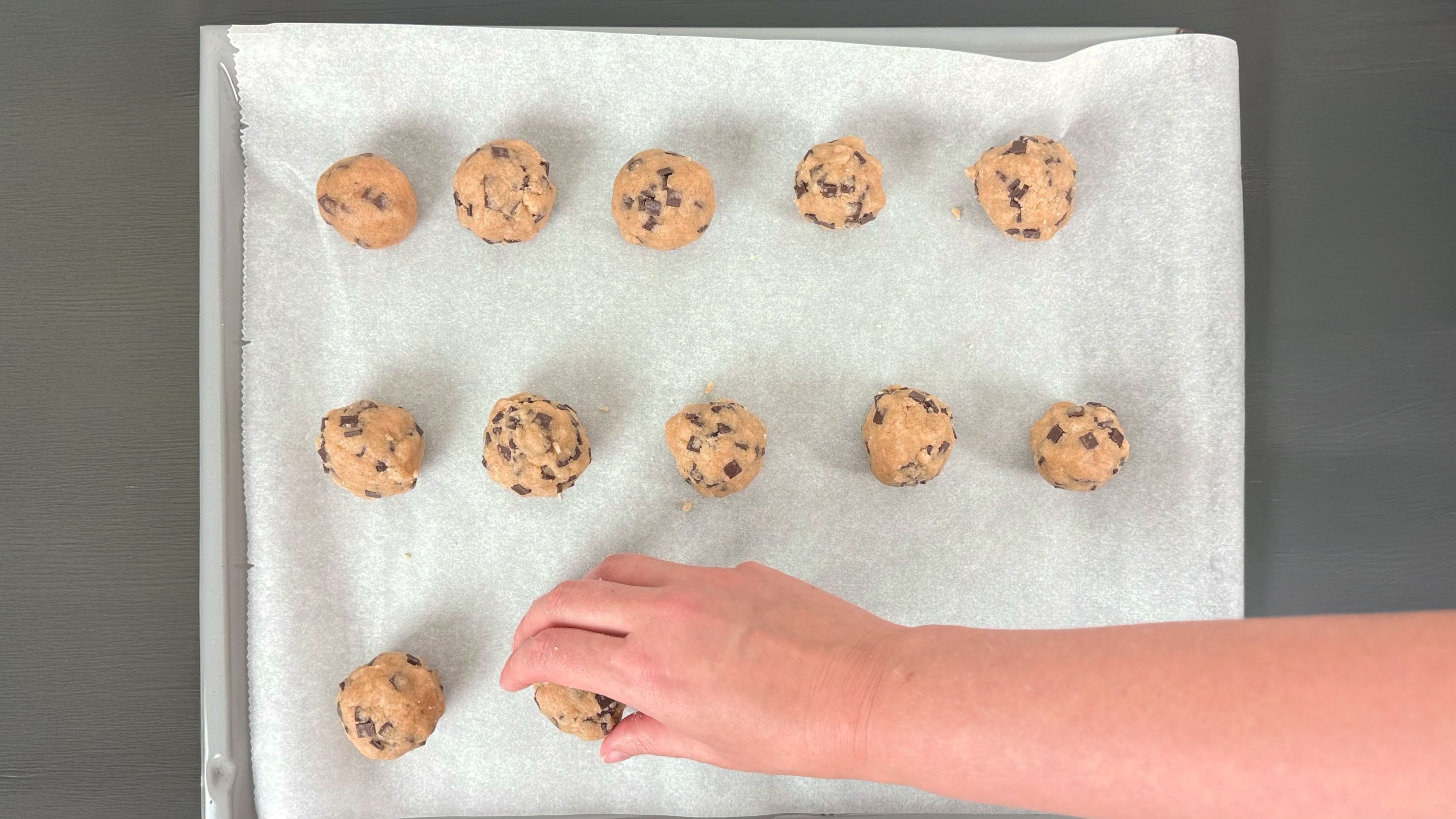 chocolate chip cookies