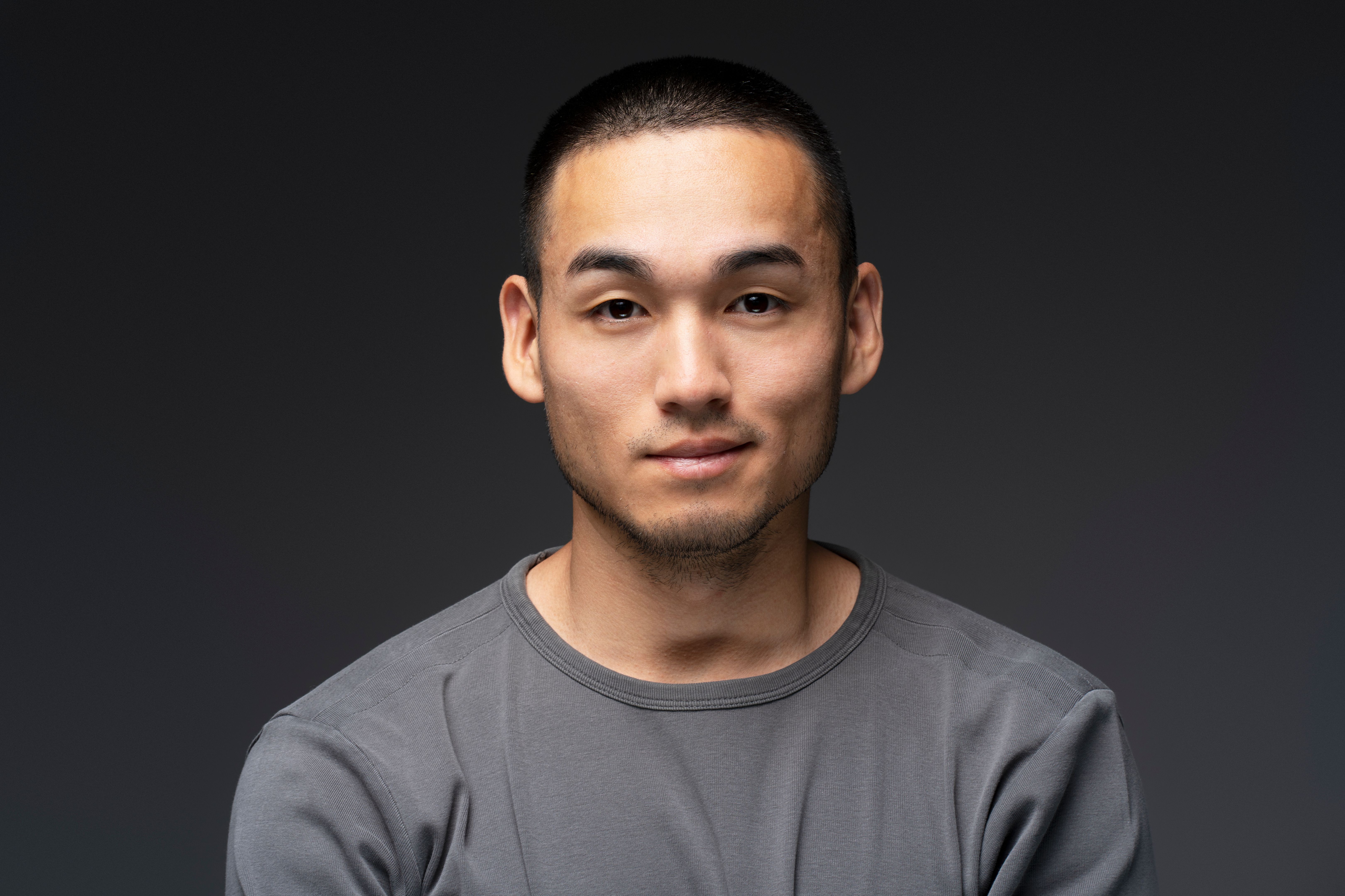 simple background portrait