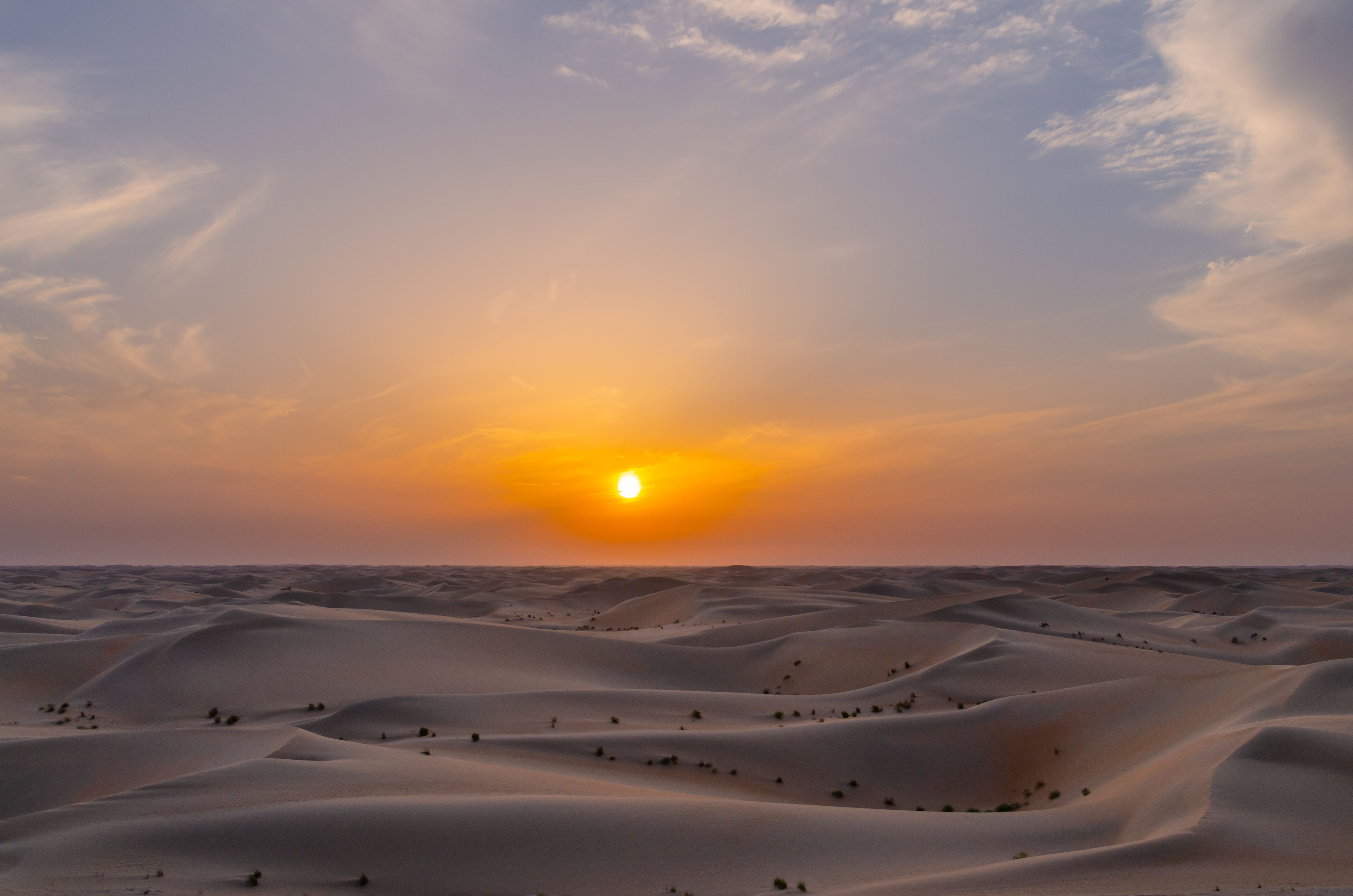 abu dhabi desert sunset