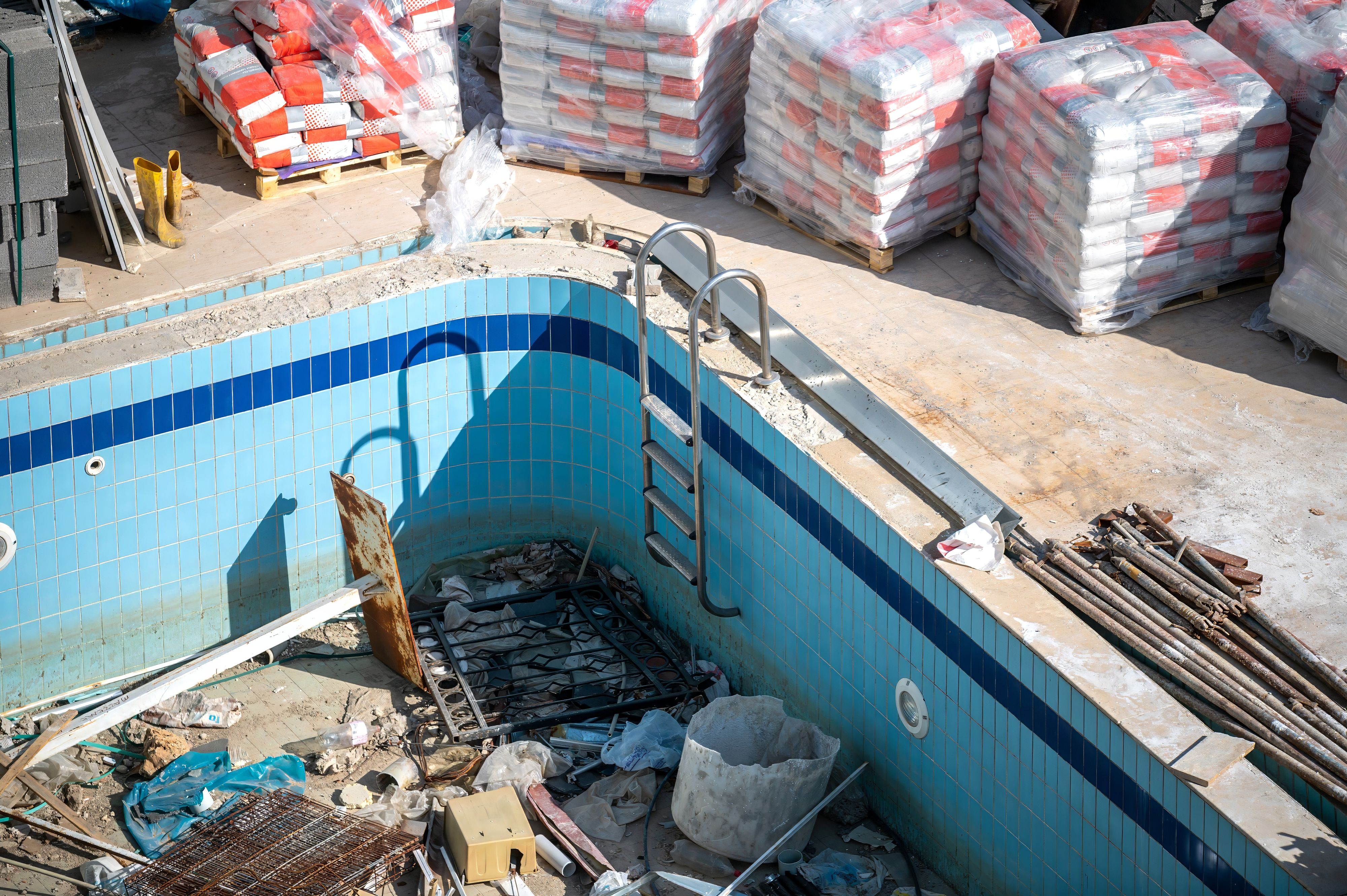 swimming pool renovation