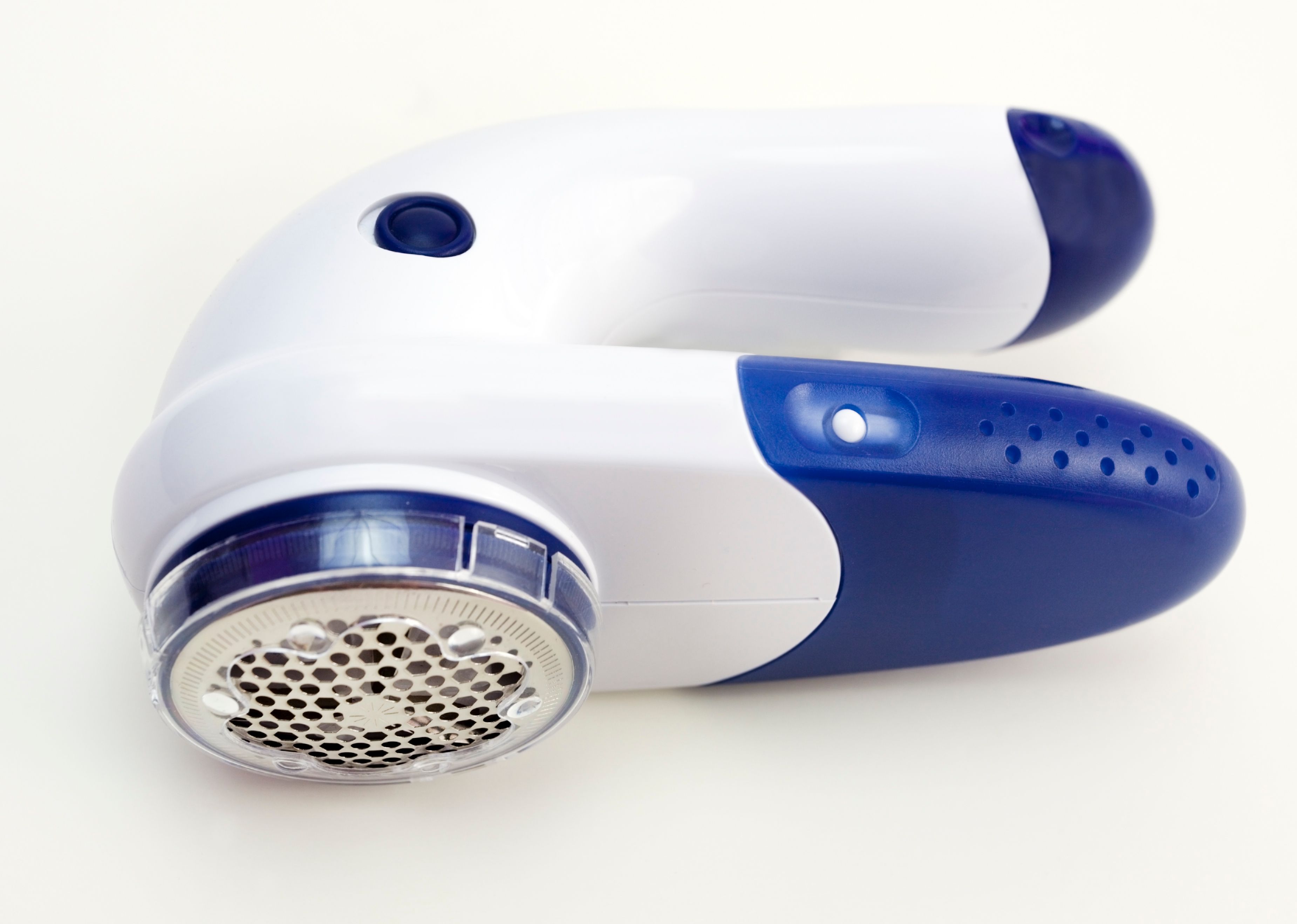 electric lint shaver
