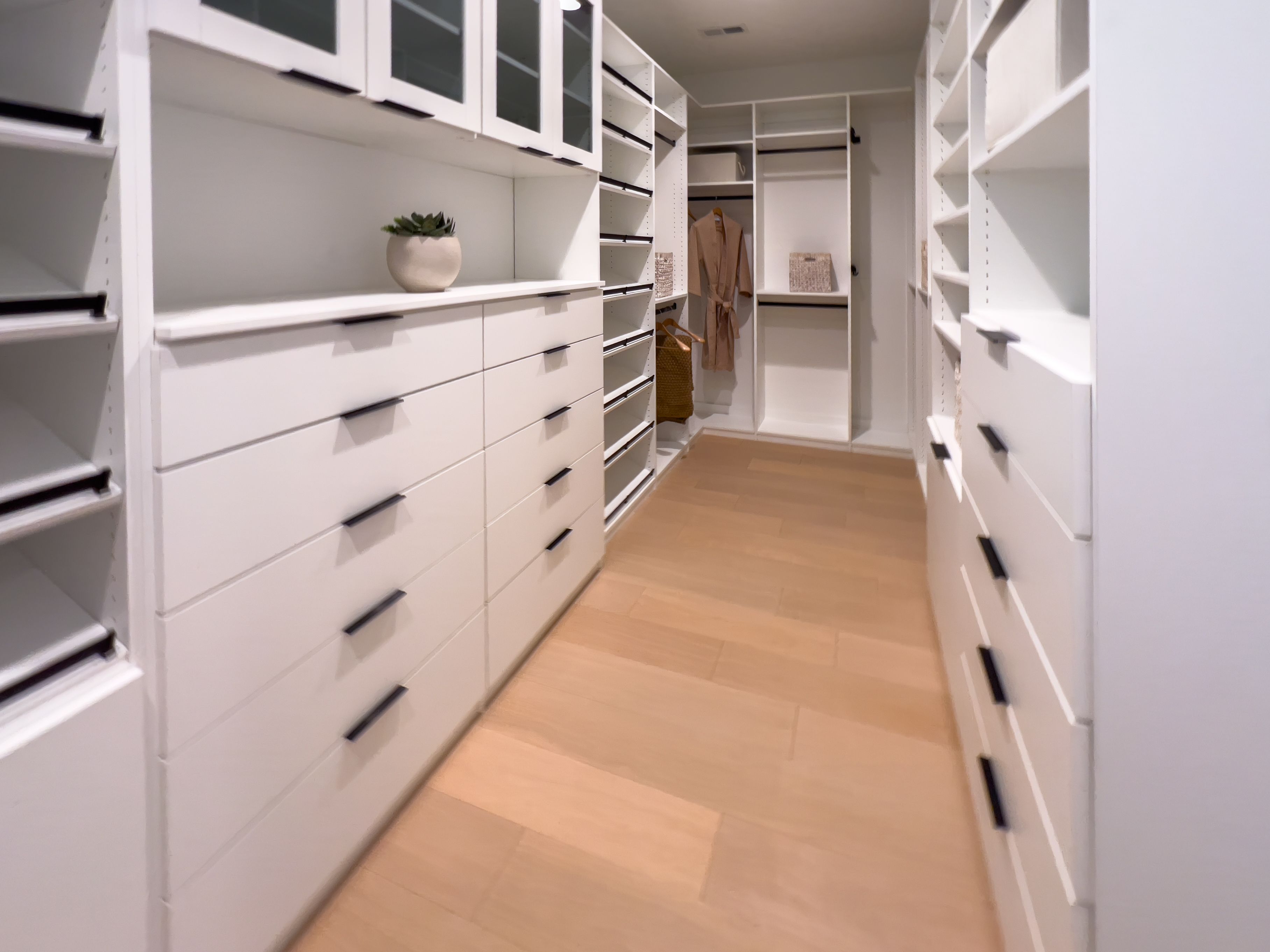 walk-in closet