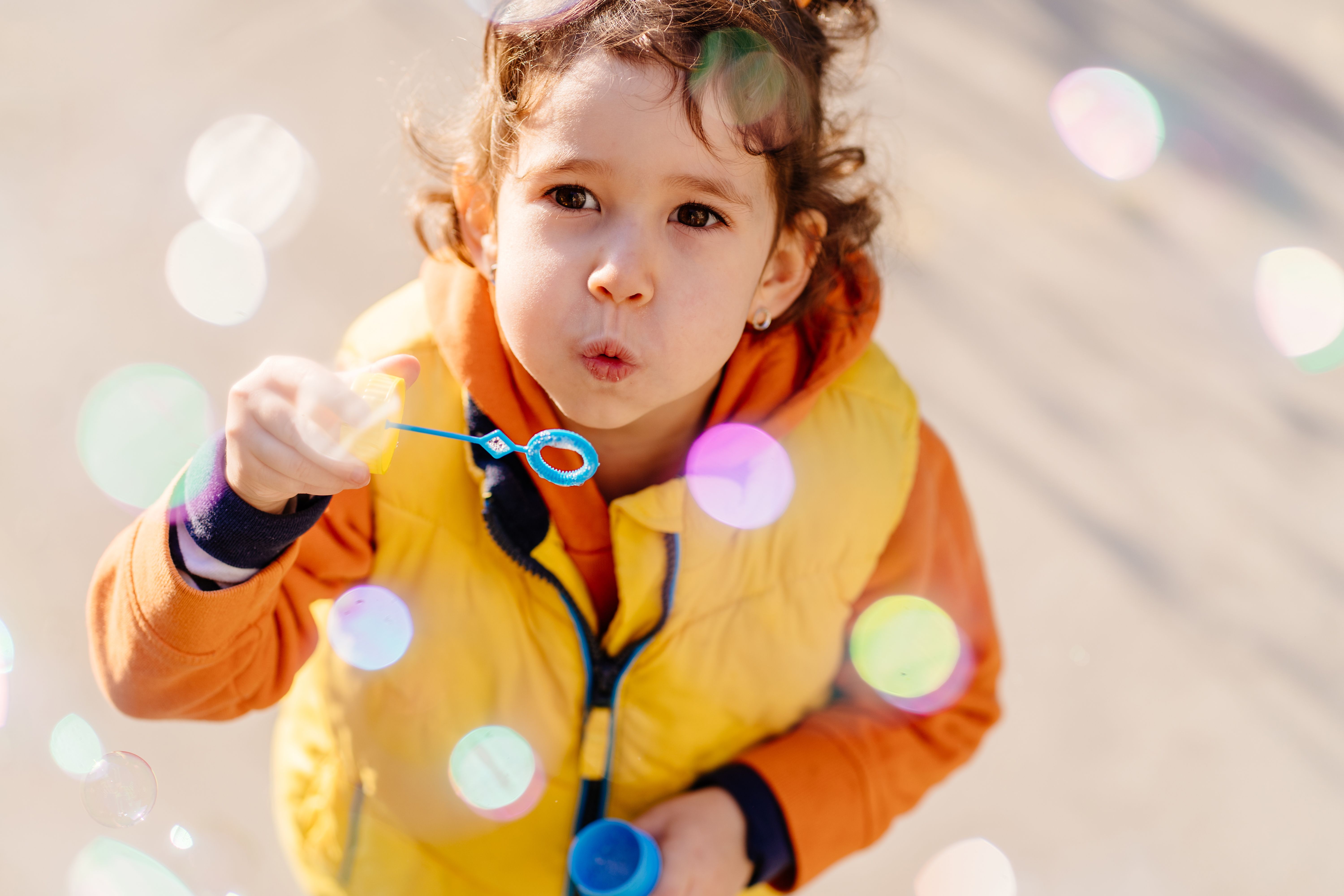 child playing creativity