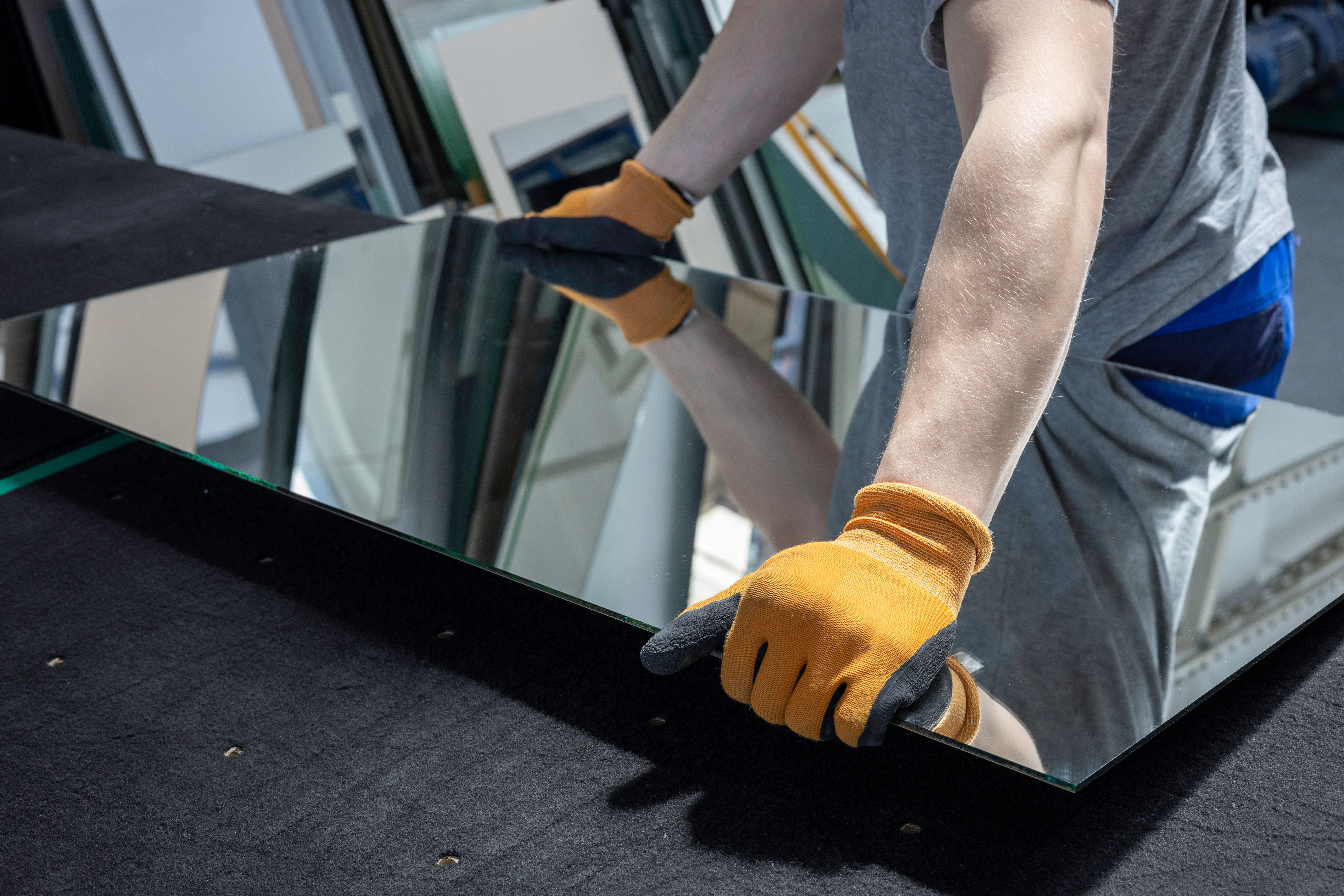 professional glass repair