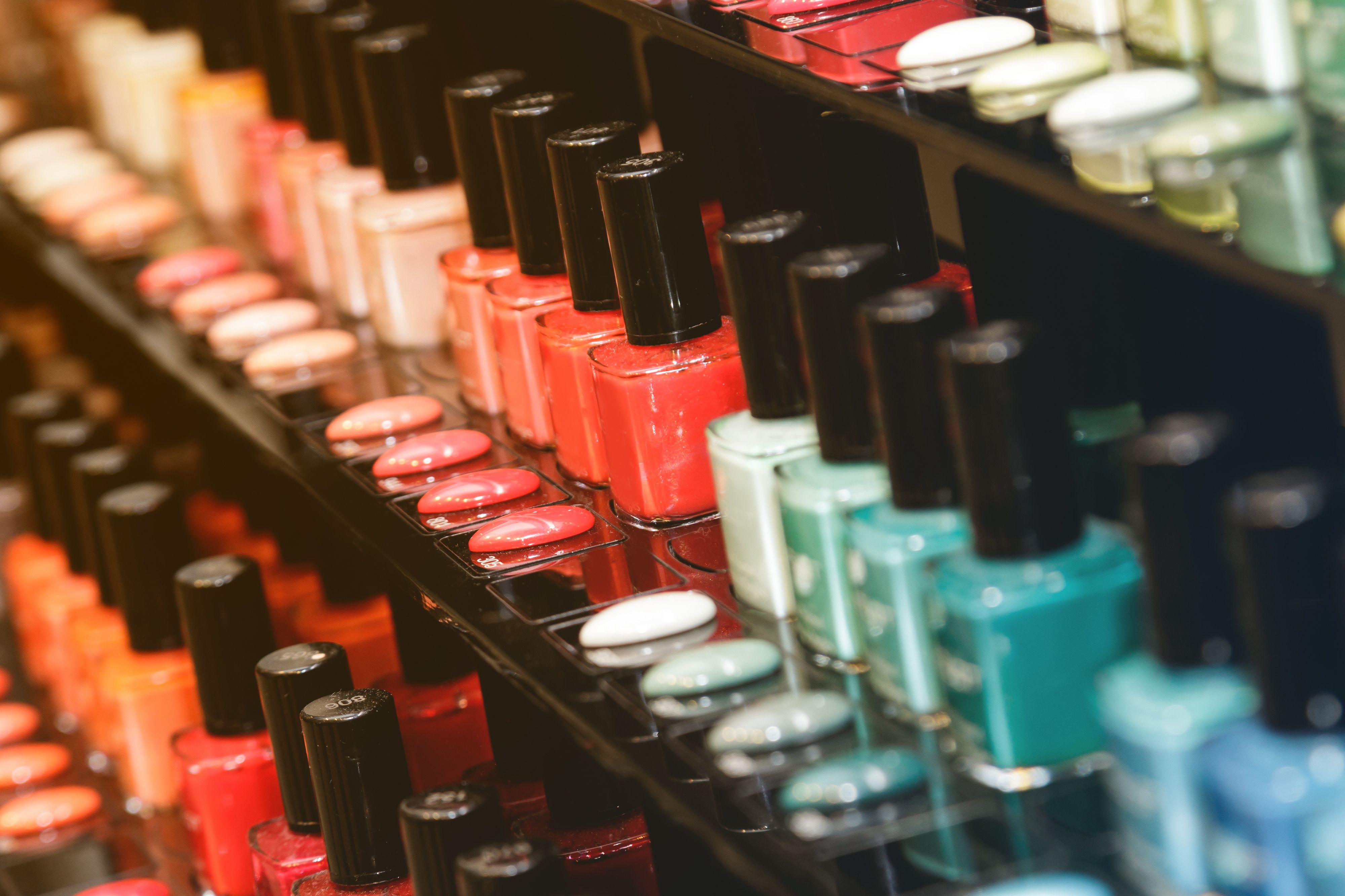 nail polish display