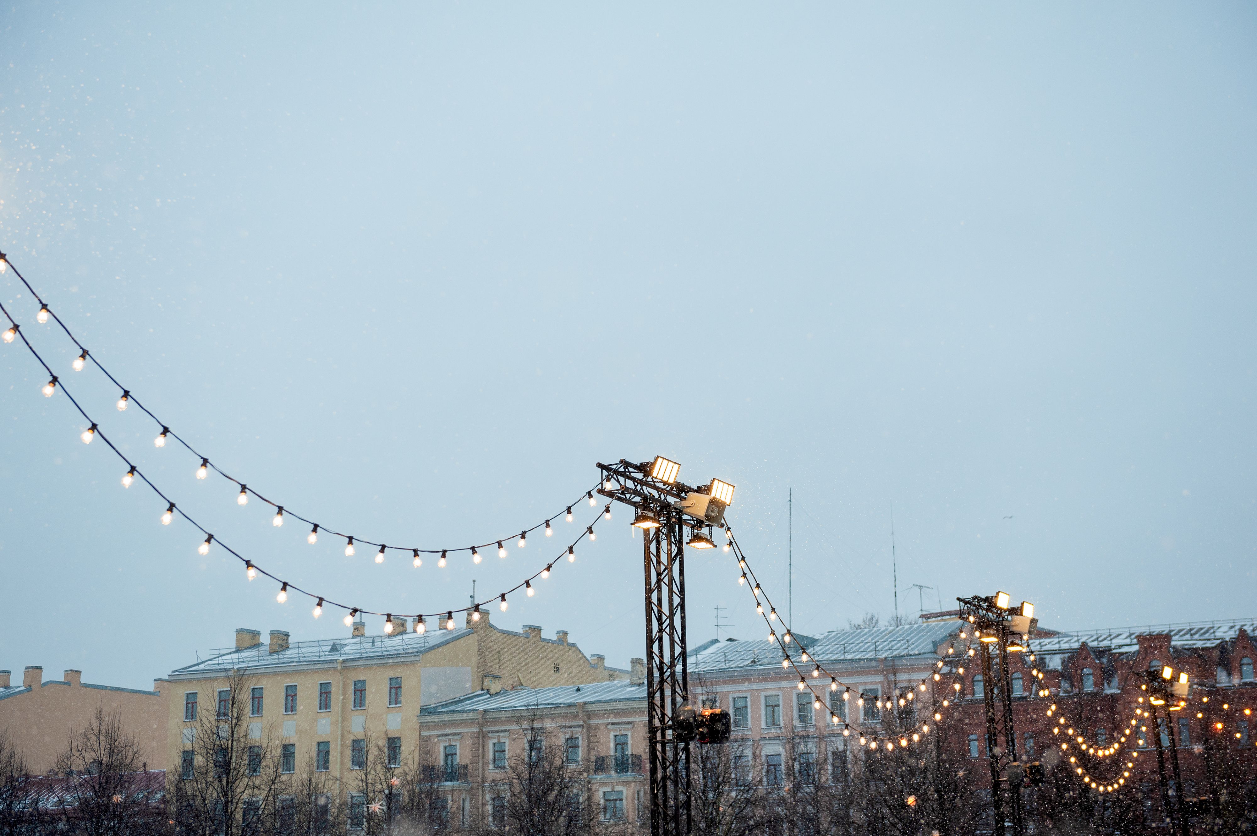 outdoor event lighting