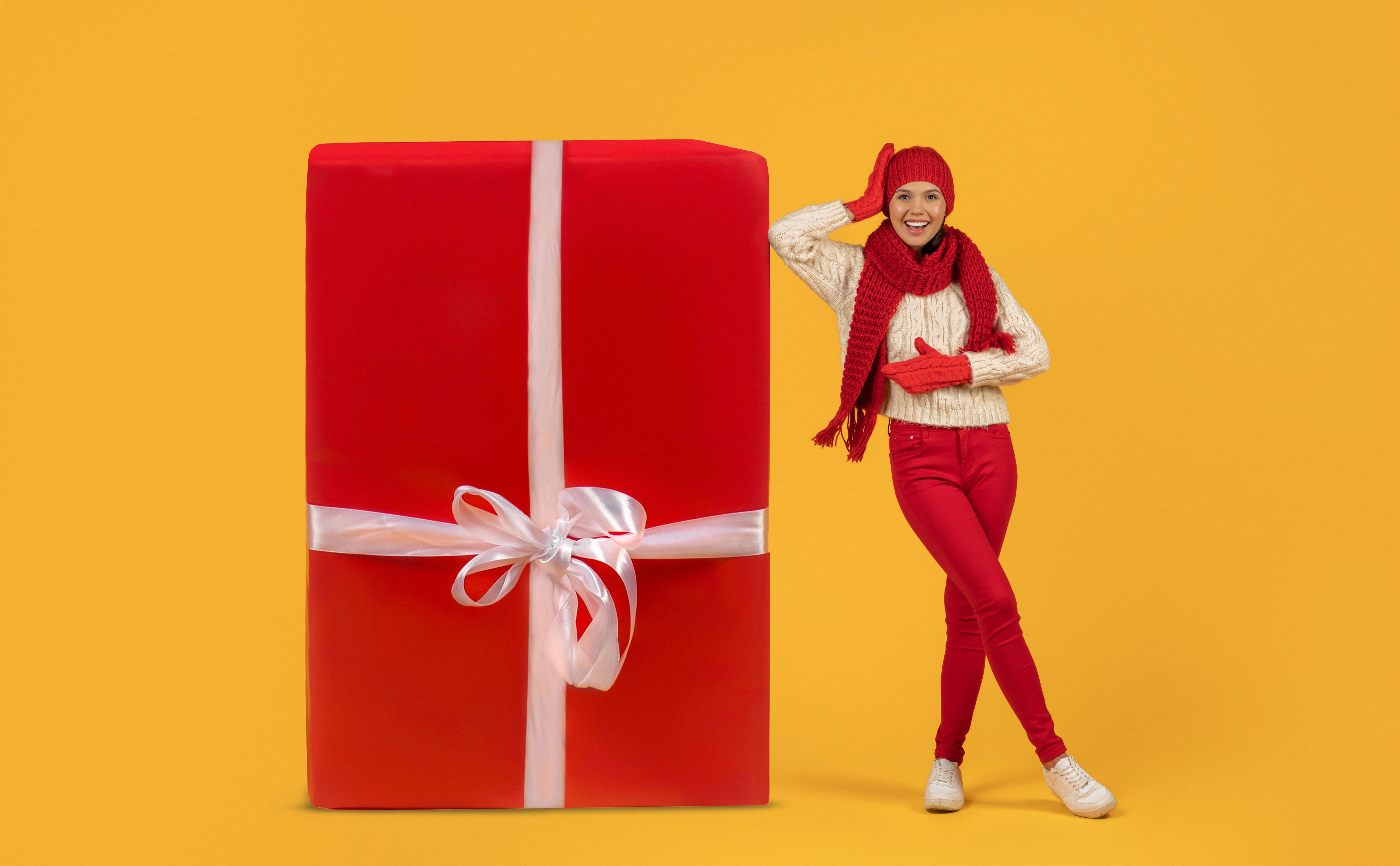 seasonal fashion gift