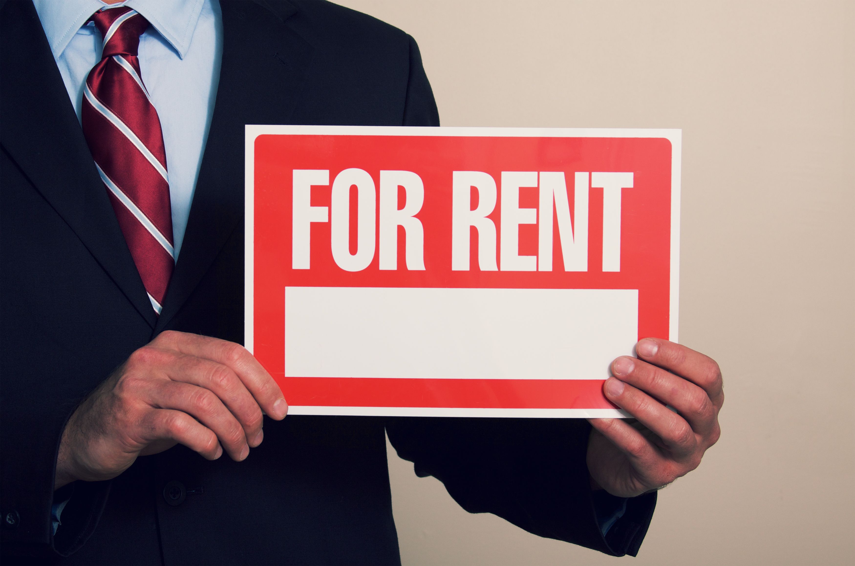 setting rental price