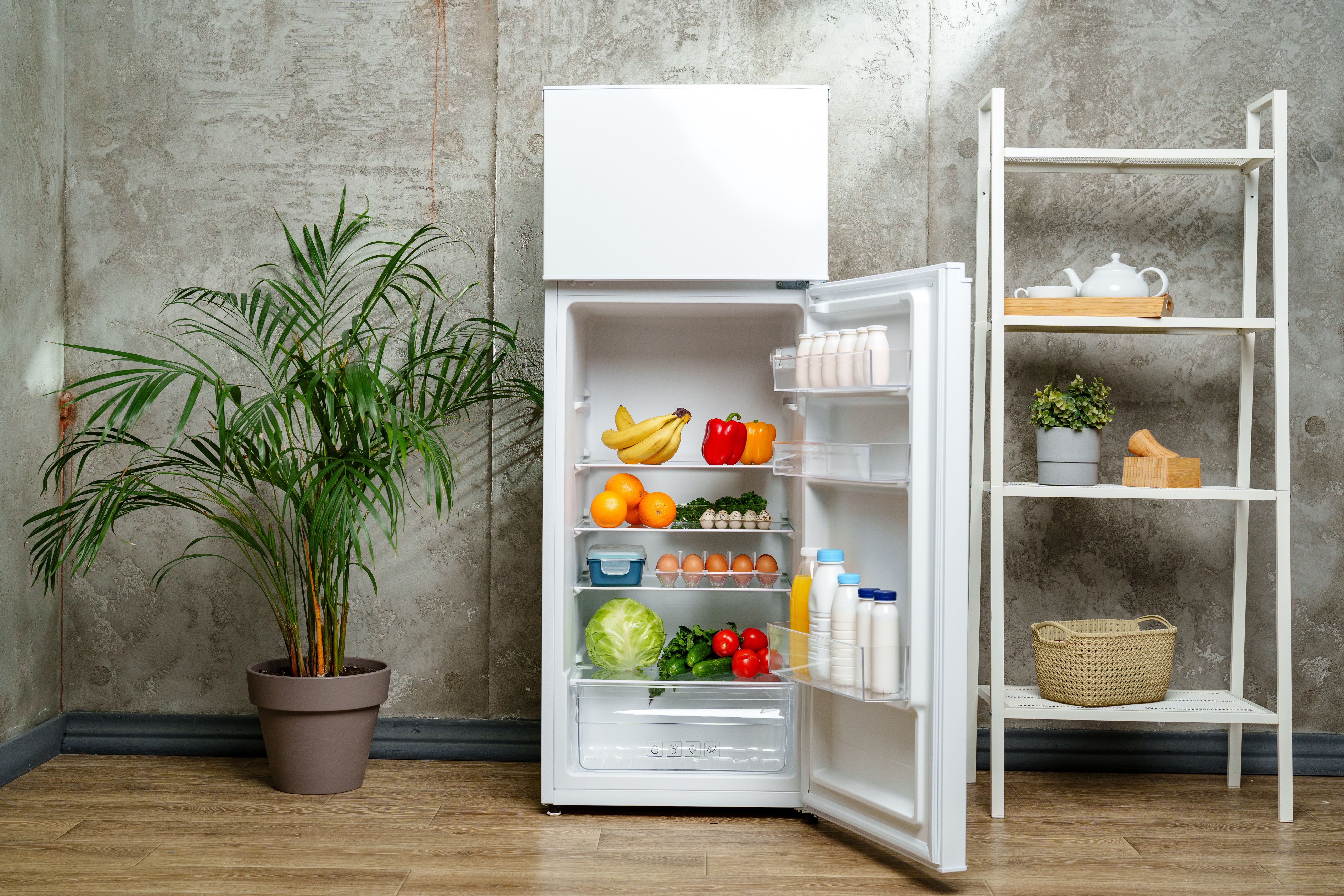 organized fridge