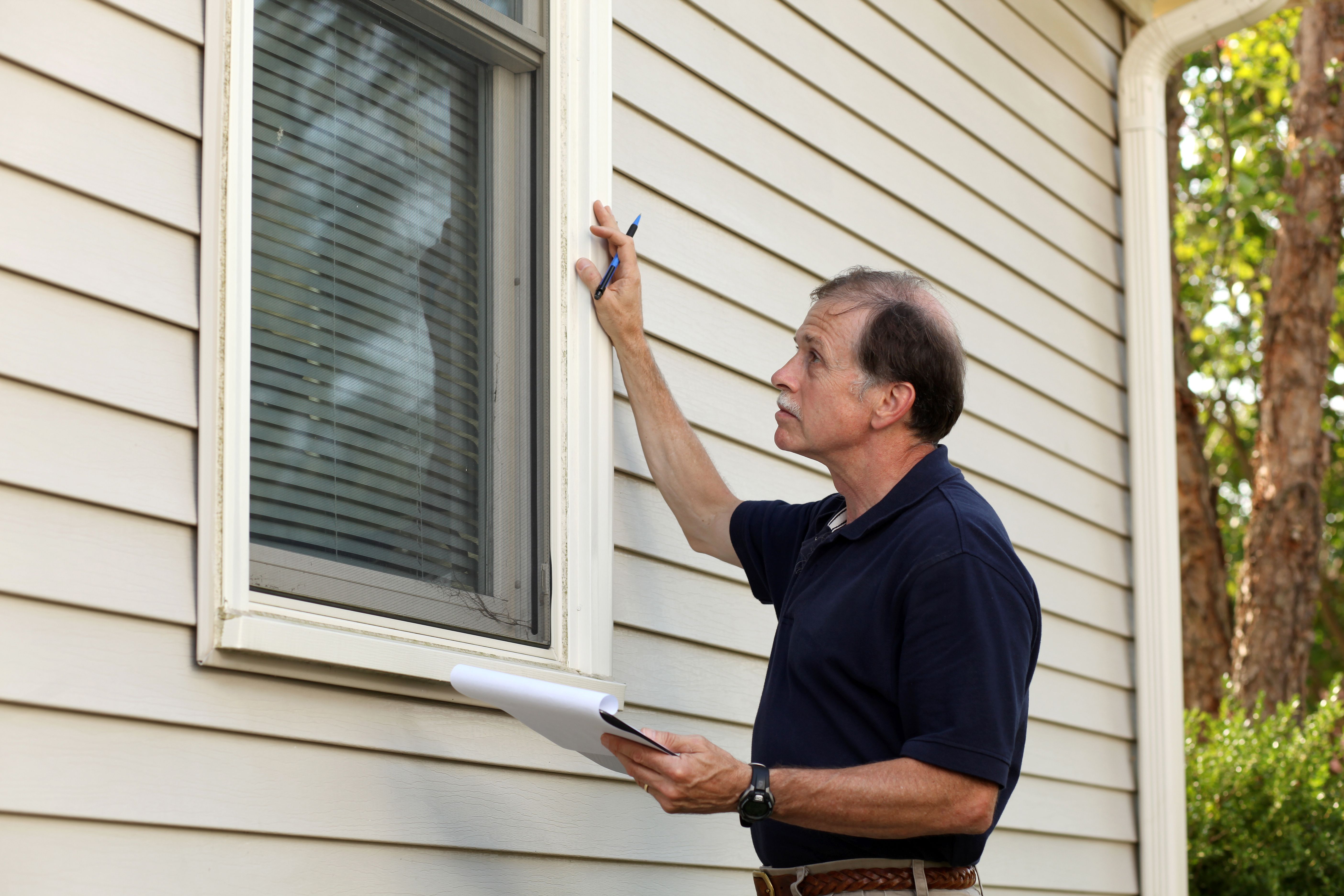 Pest Troopers specializes in comprehensive pest management solutions for Toronto residents and businesses. Pest Troopers specializes in comprehensive pest management solutions for Toronto residents and businesses.