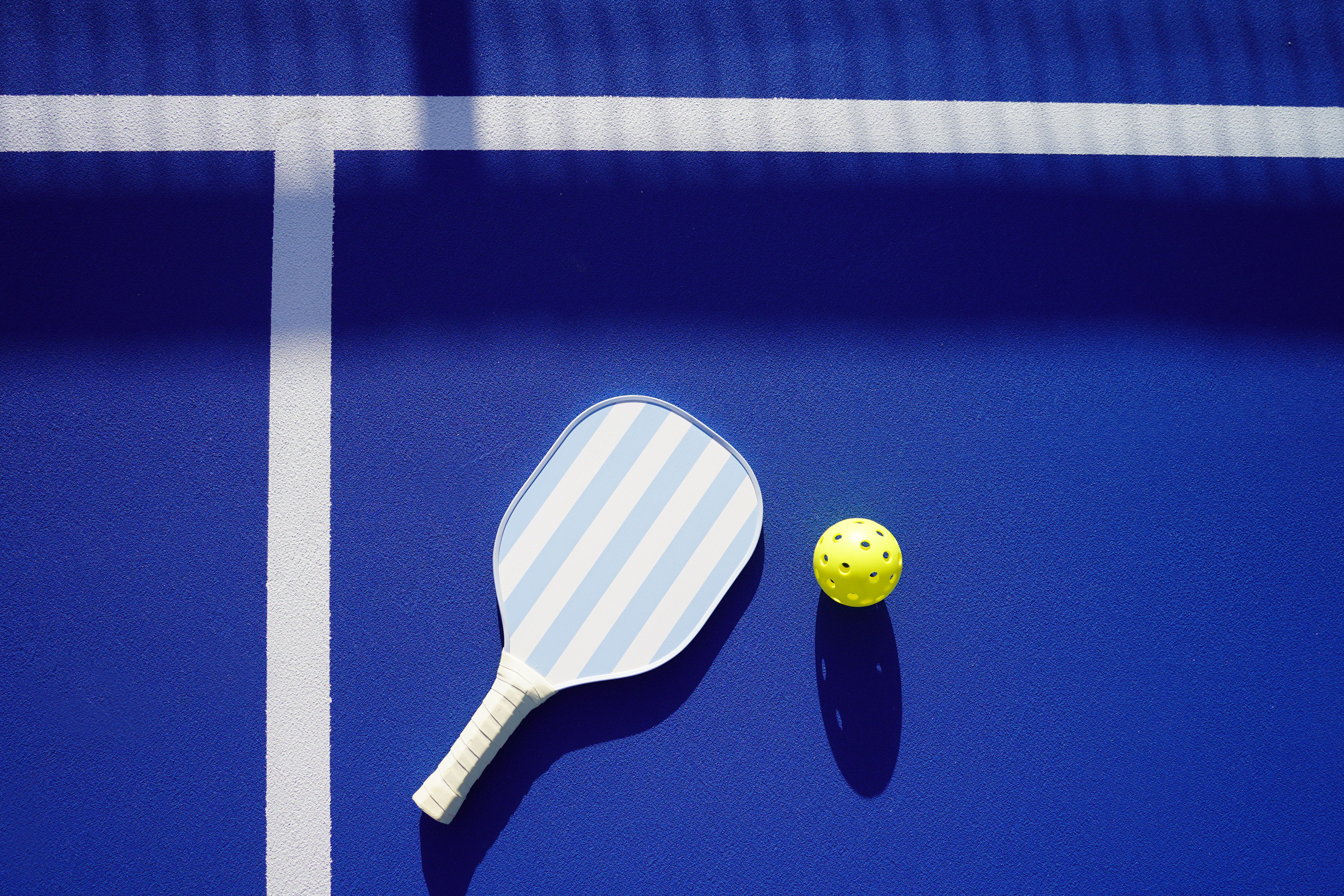 pickleball equipment