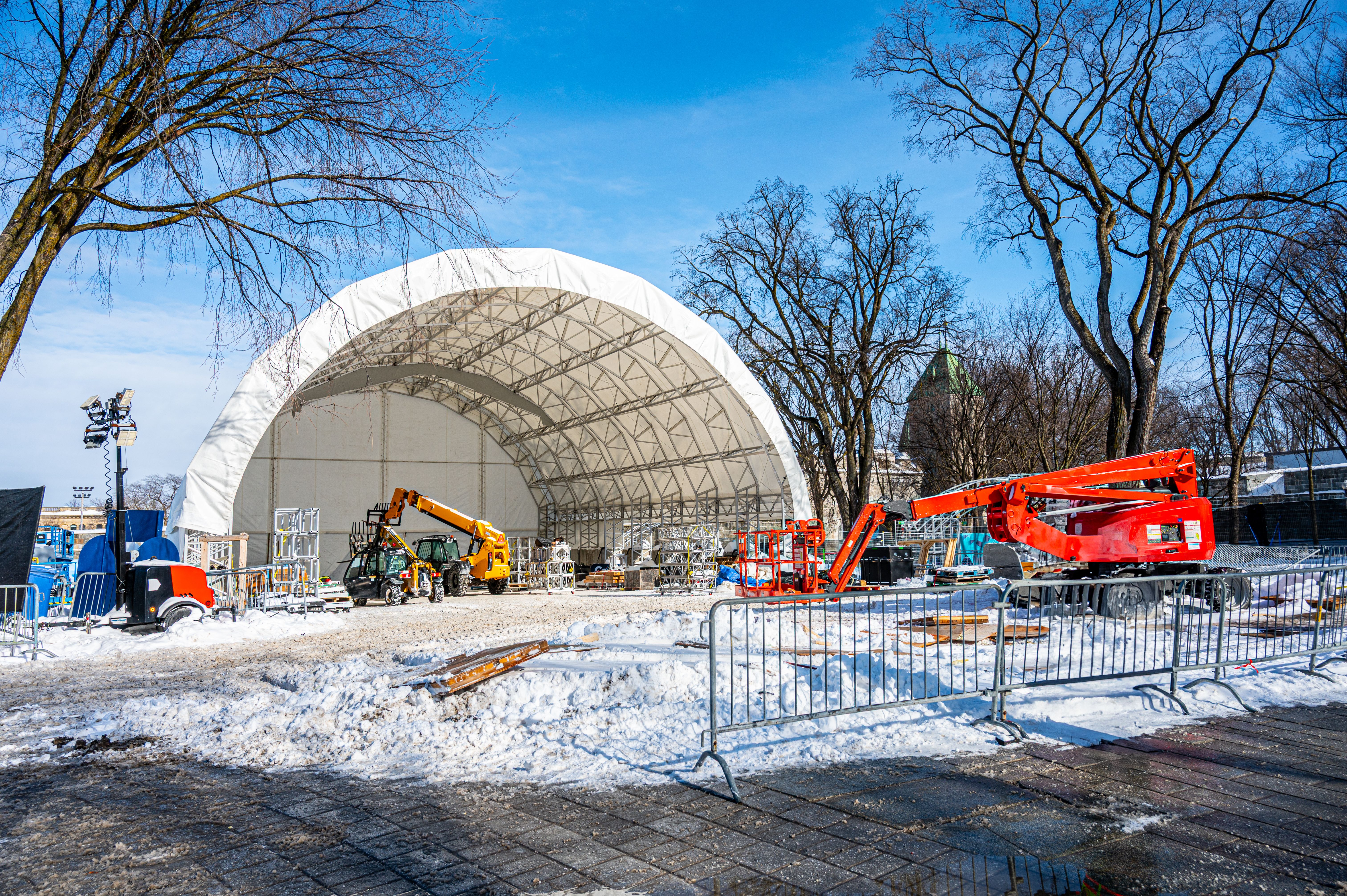 dismantling equipment