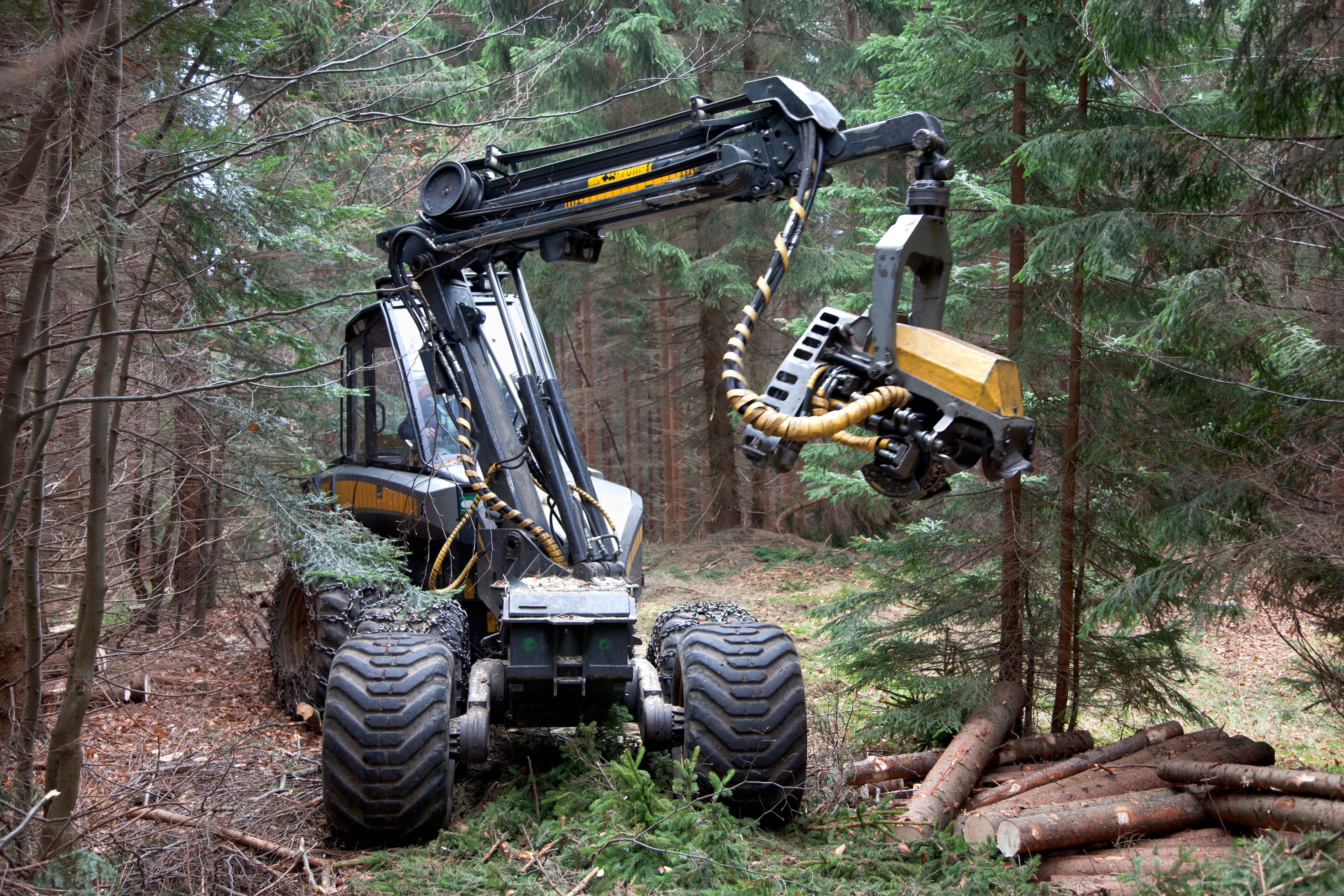 smart machinery forestry