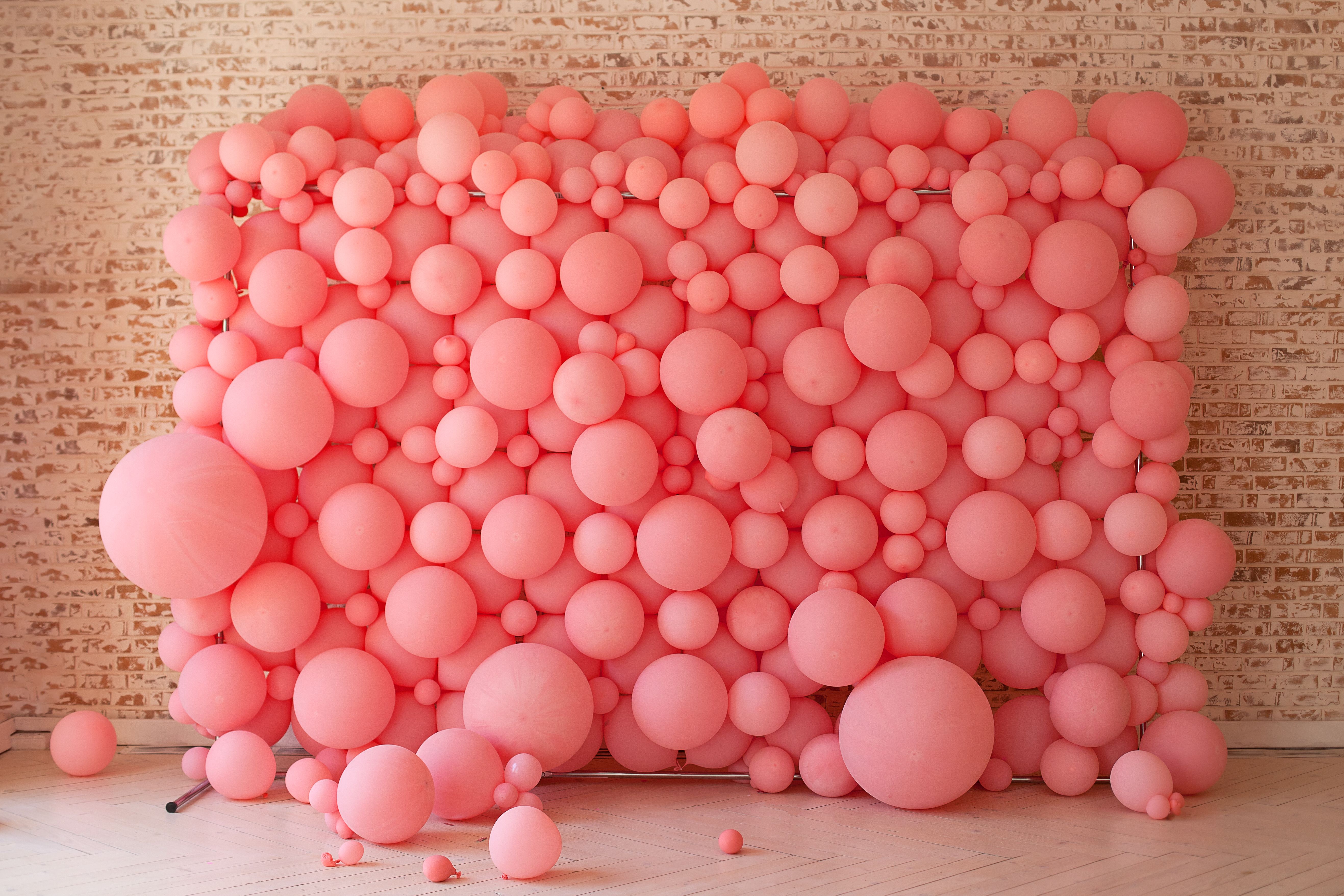 balloon wall