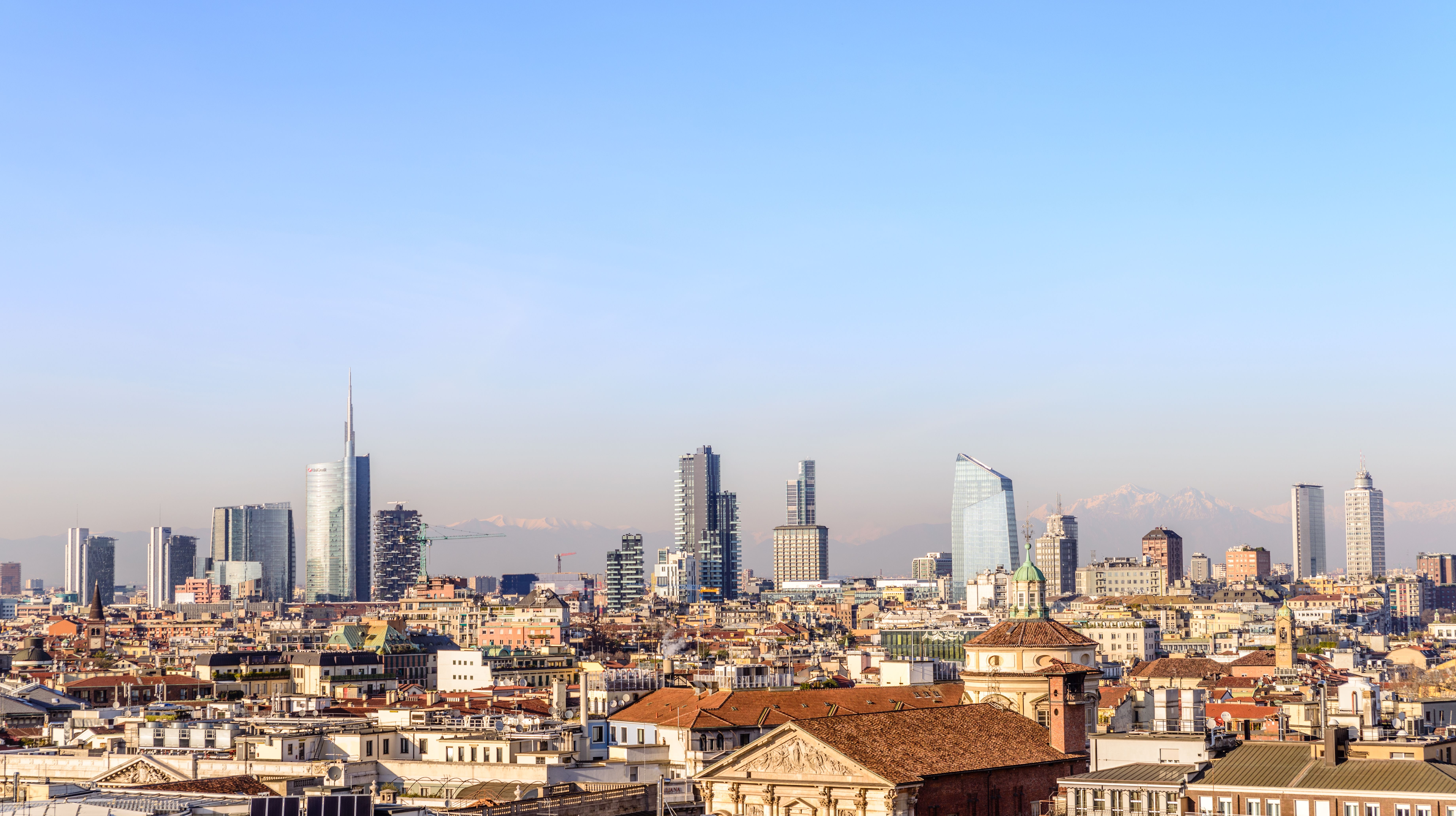 milan skyline