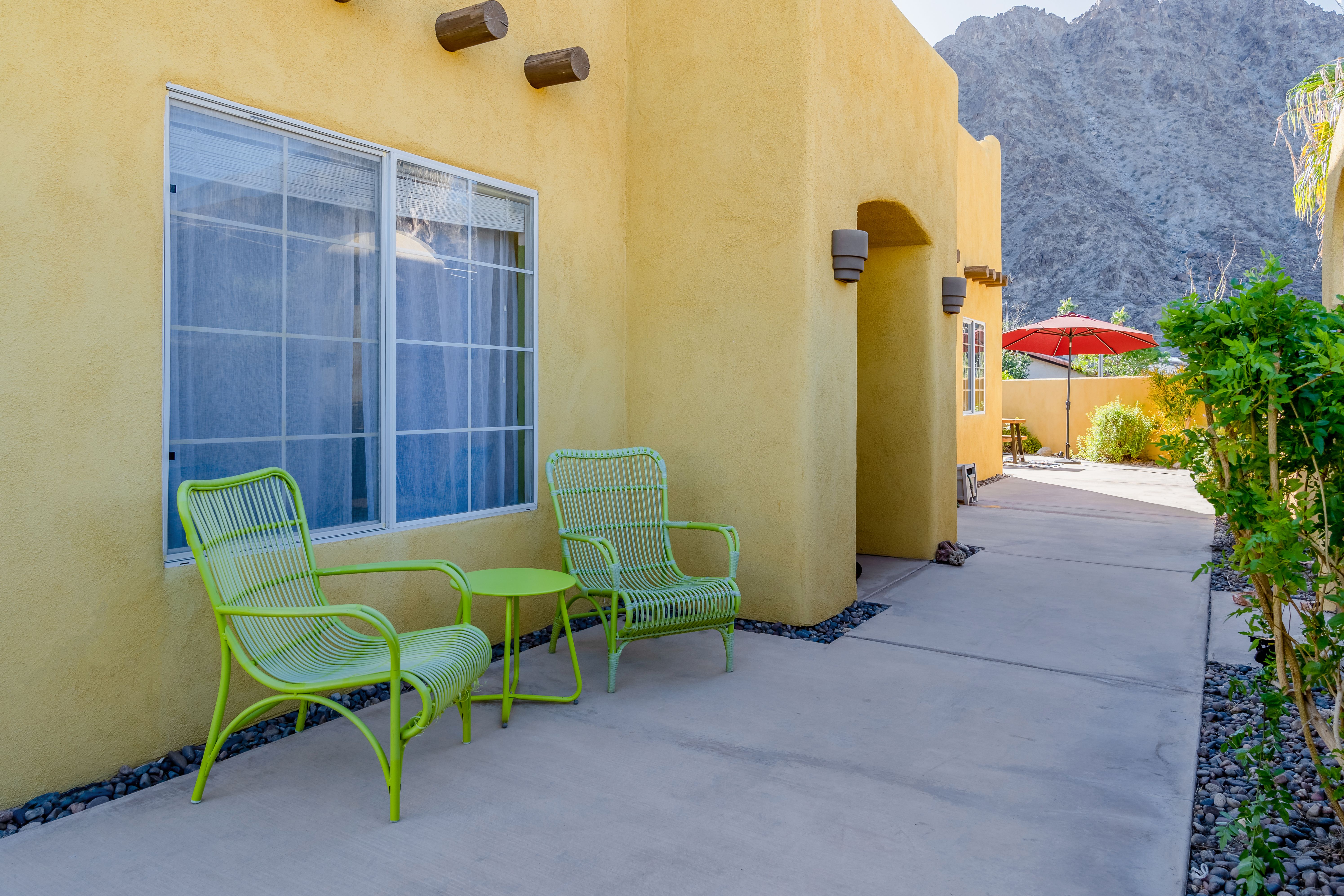 Adobe southwest pueblo style architecture home courtyard patio set - Train Station Pest Elimination TSPE Protection Adobe southwest pueblo style architecture home courtyard patio set - Train Station Pest Elimination TSPE Protection