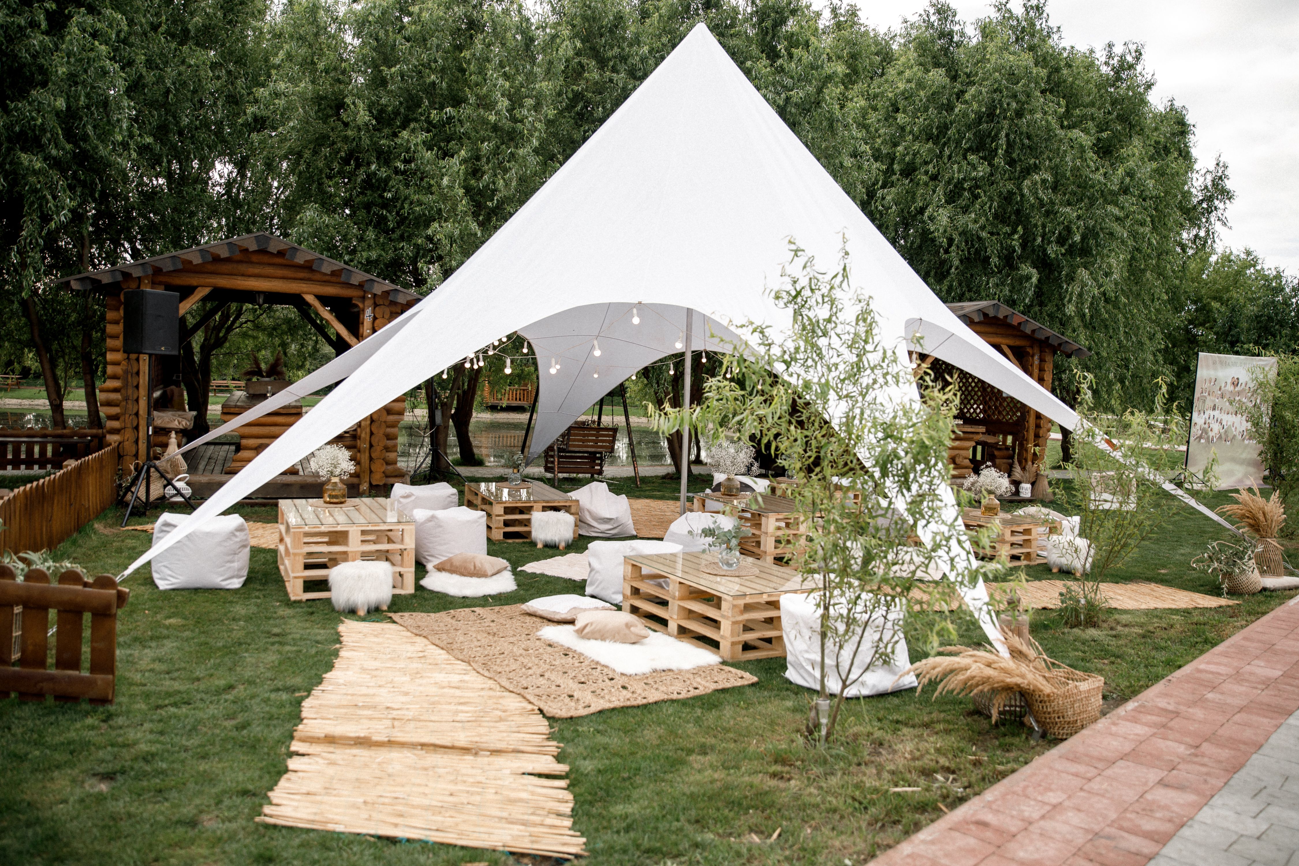 wedding party tent