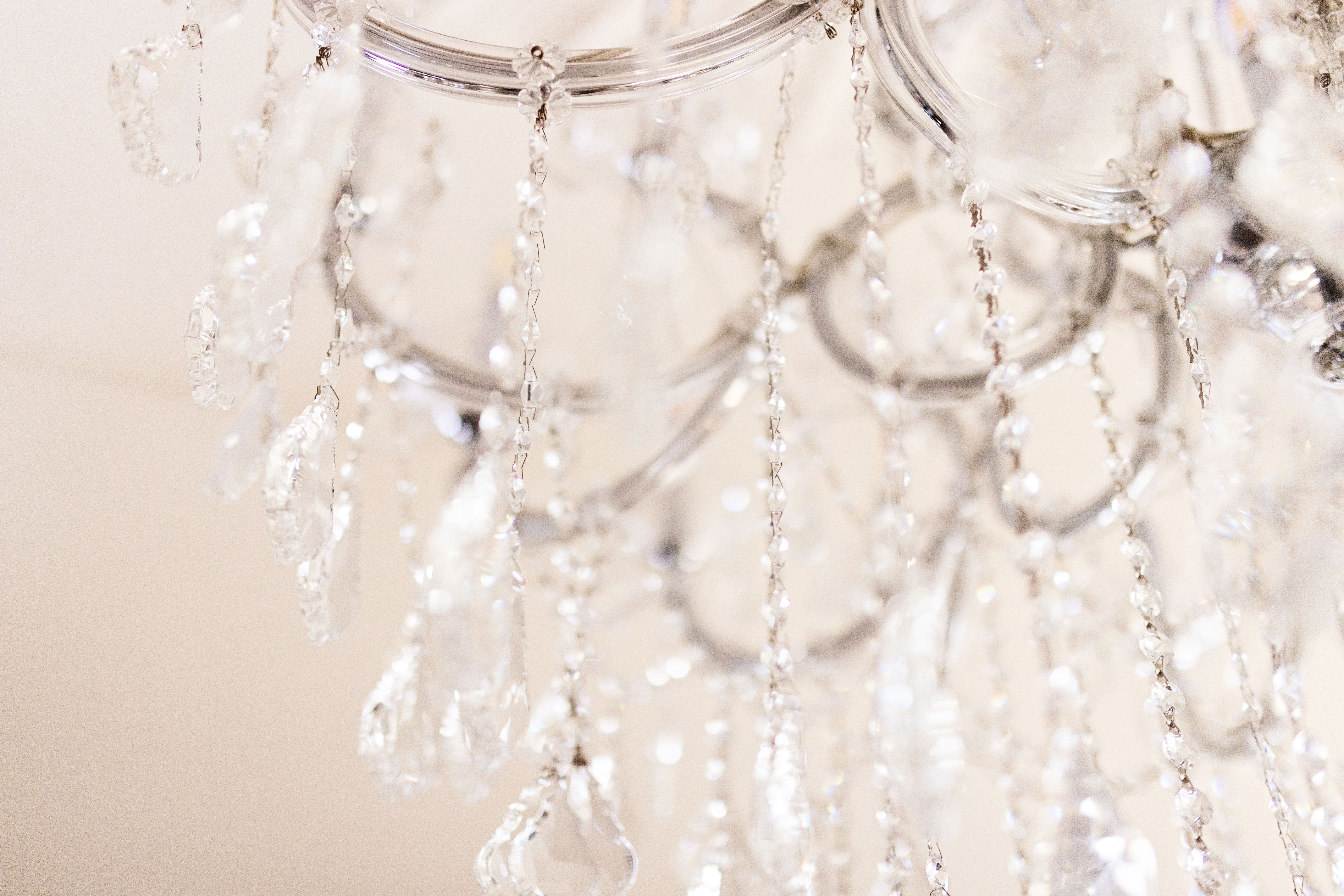 cleaning crystal lamp
