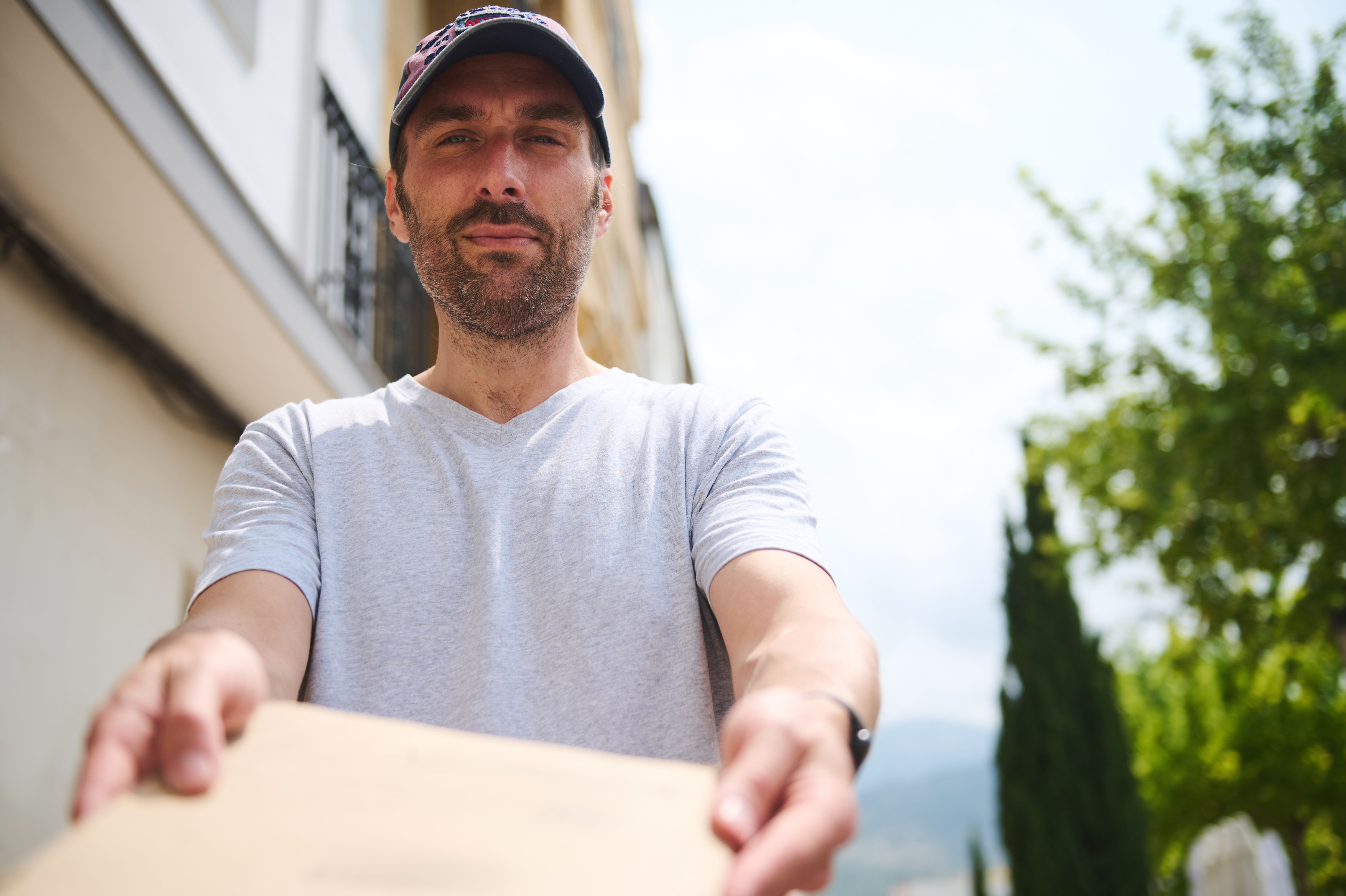 dedicated courier