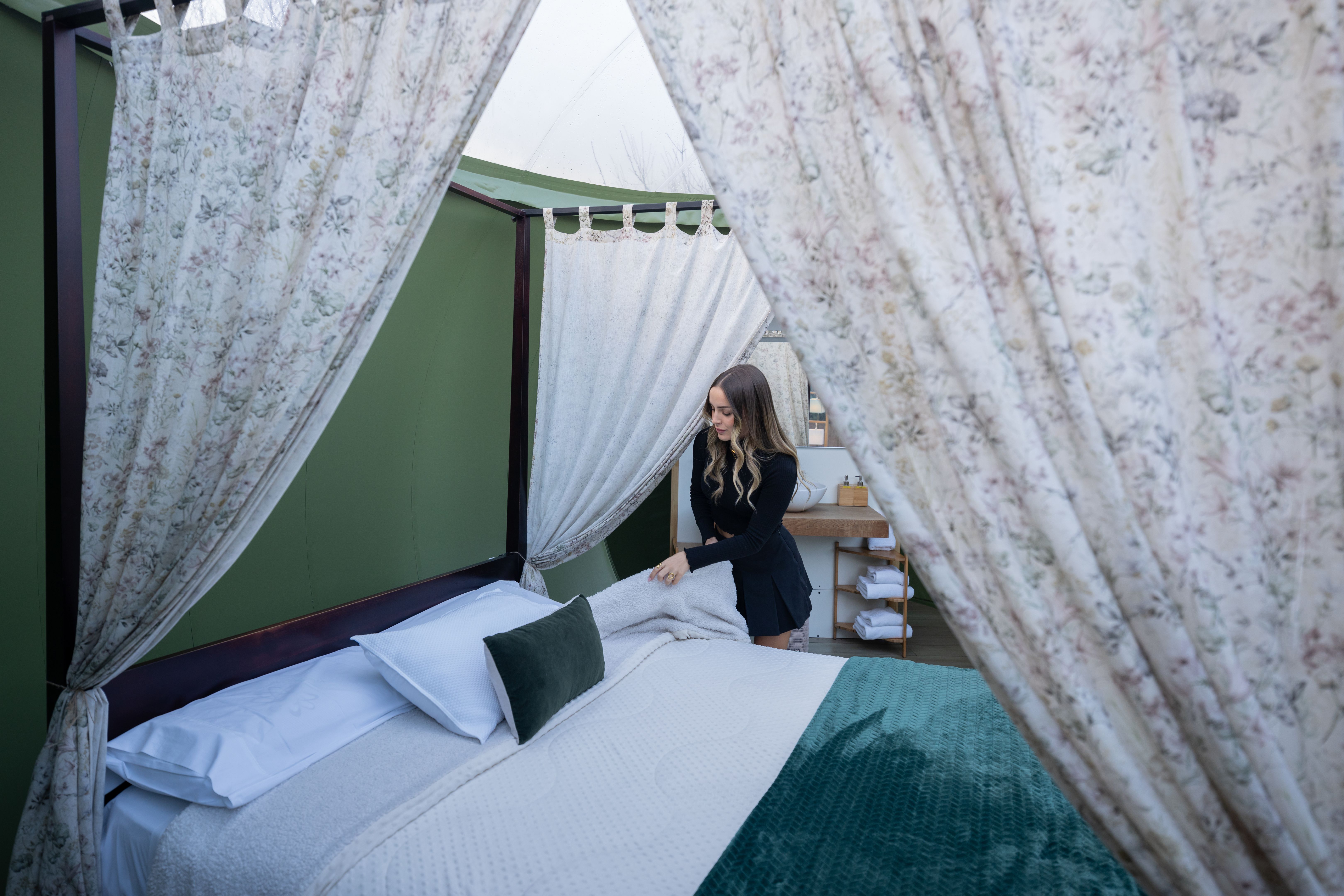 luxury tent