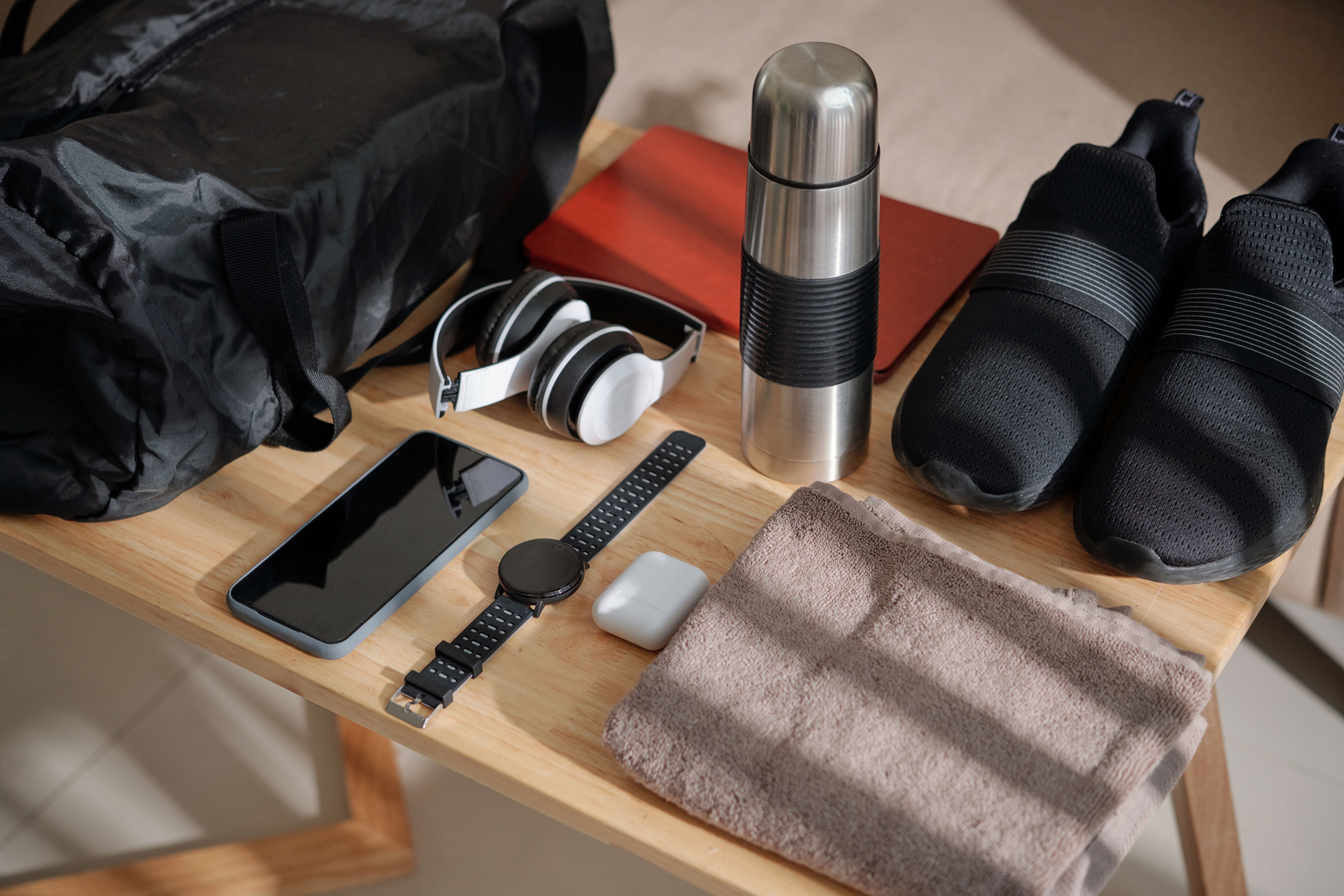 Wearables and mobile accessories