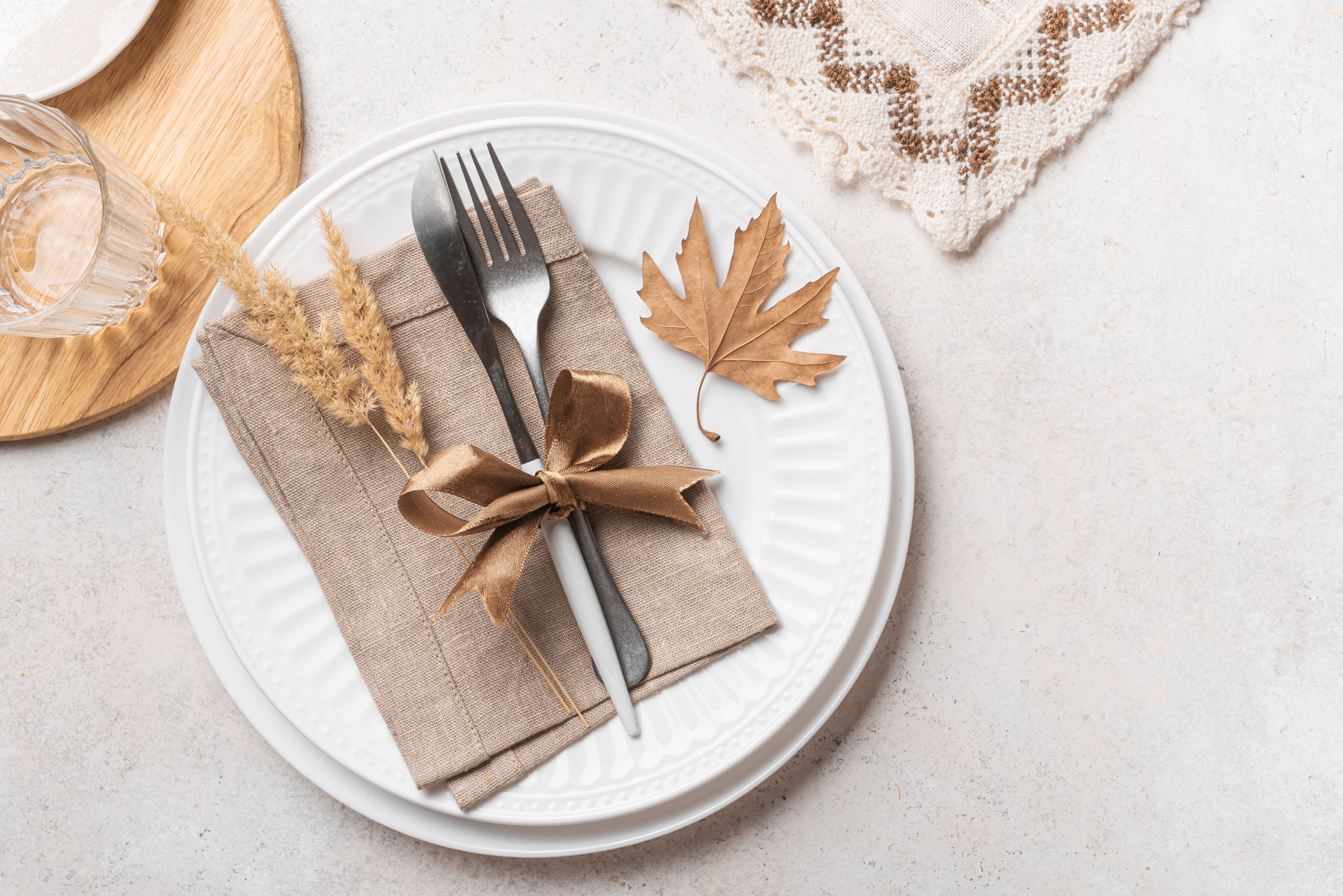 festive table runner