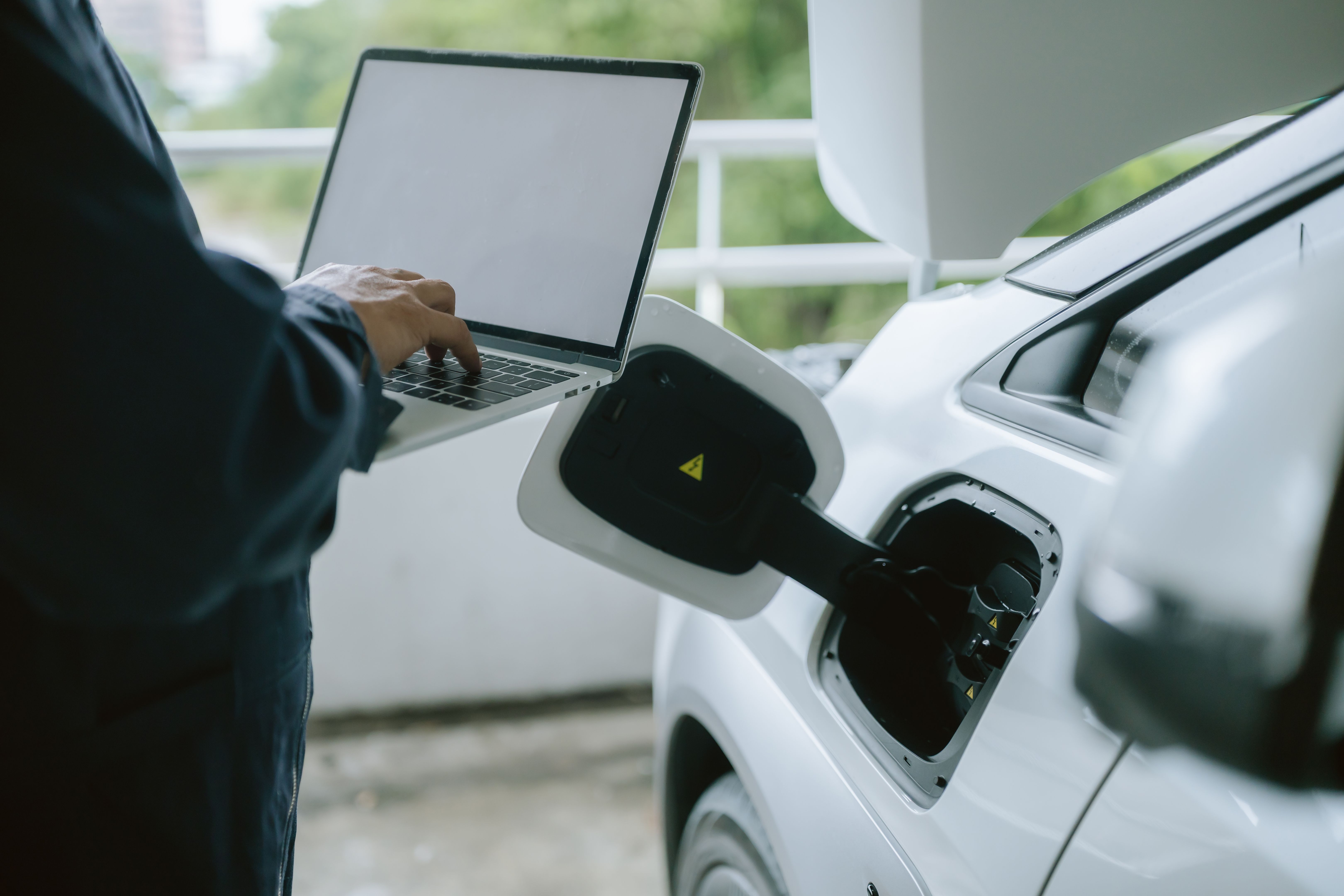 laptop charging station