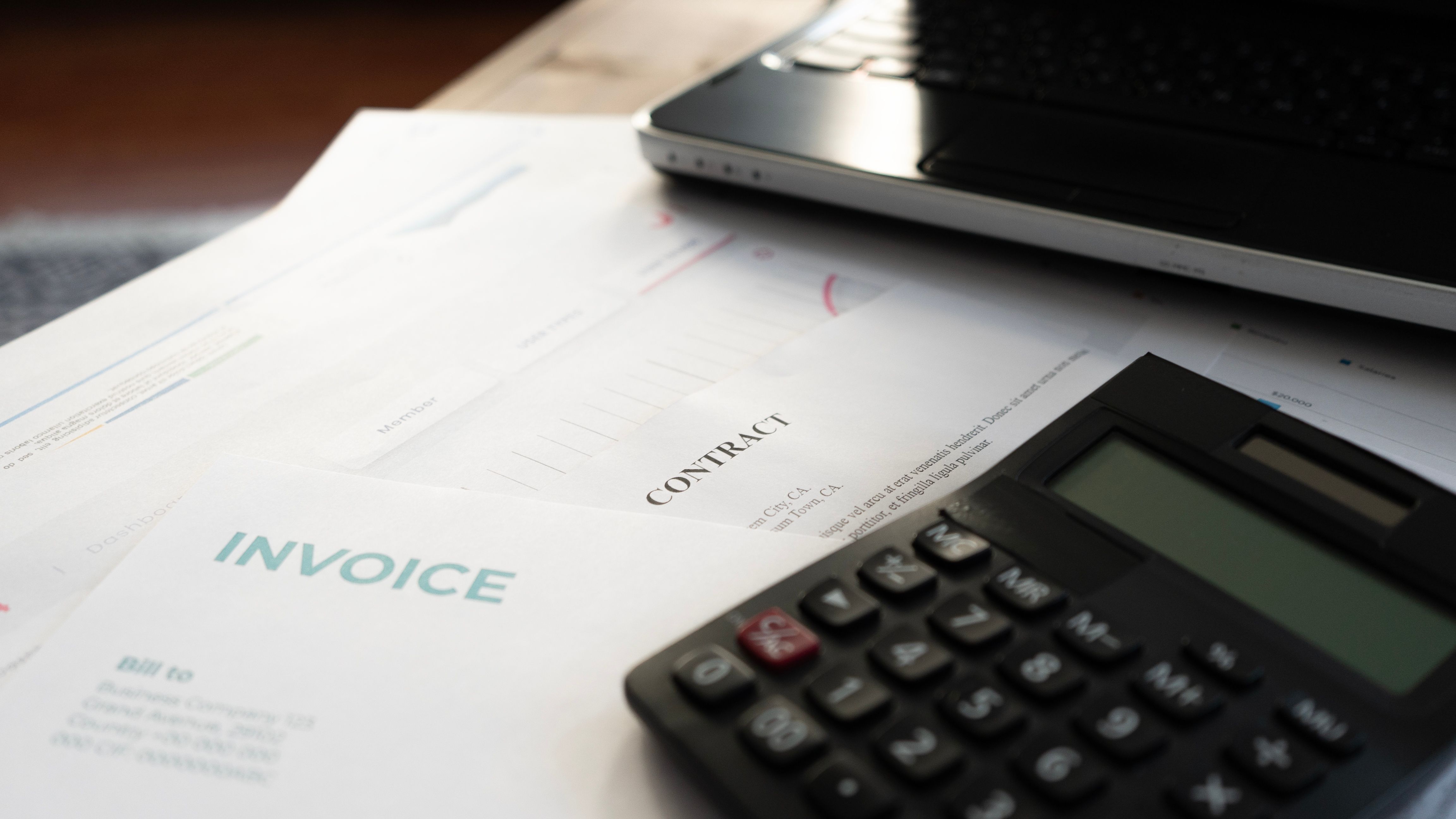 calculator with bills