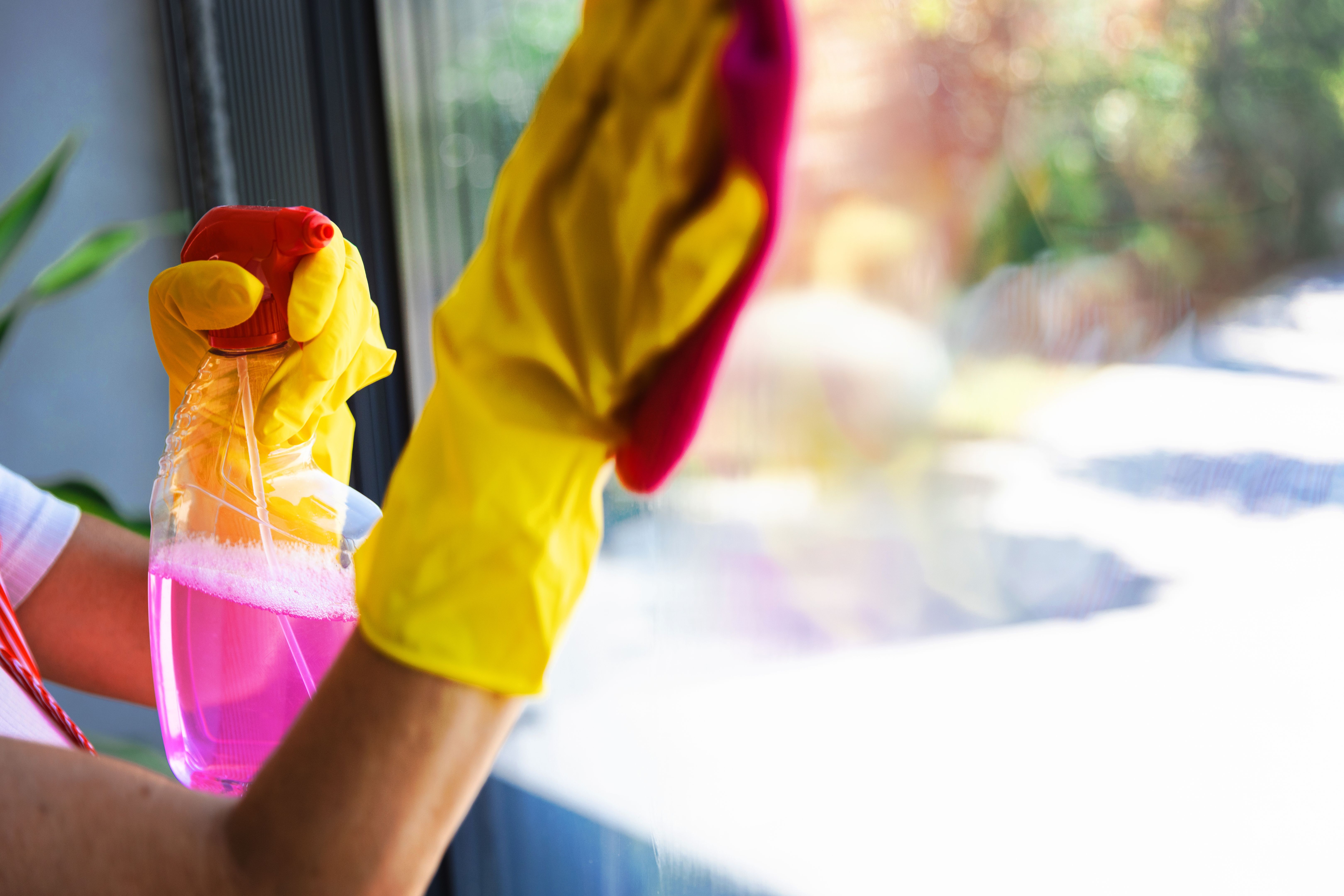 spray painting window frames