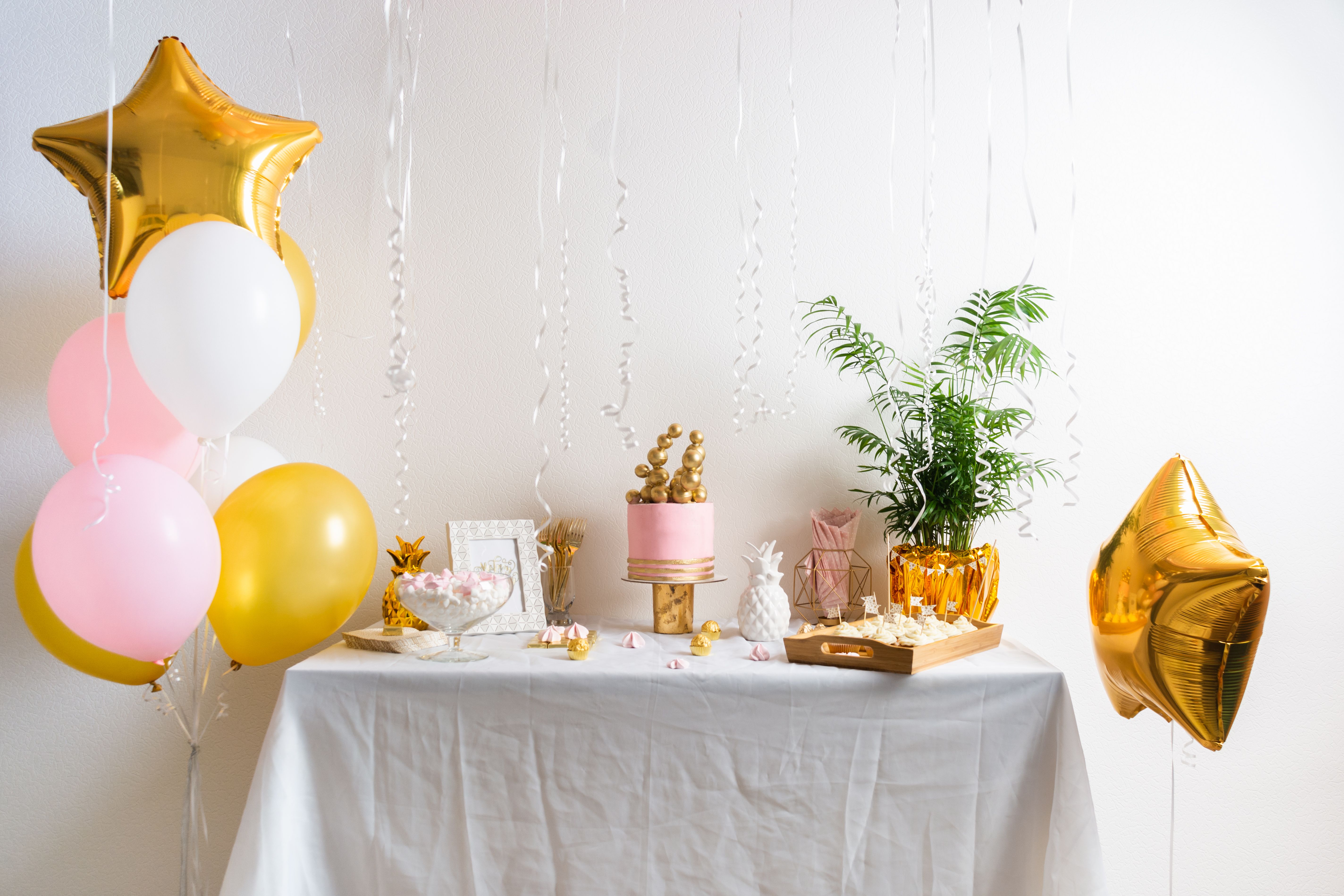 elegant balloon decorations
