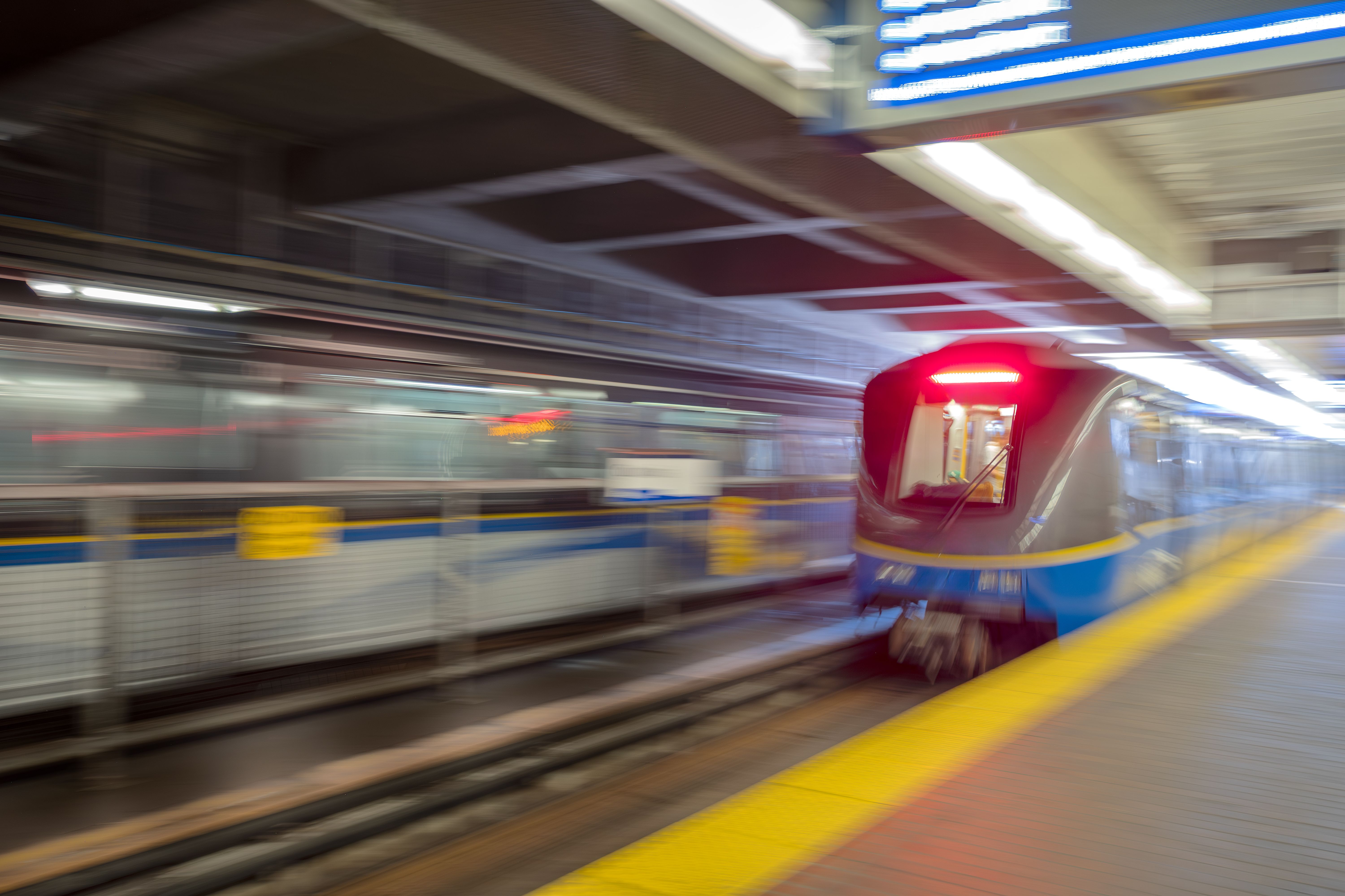 vancouver skytrain