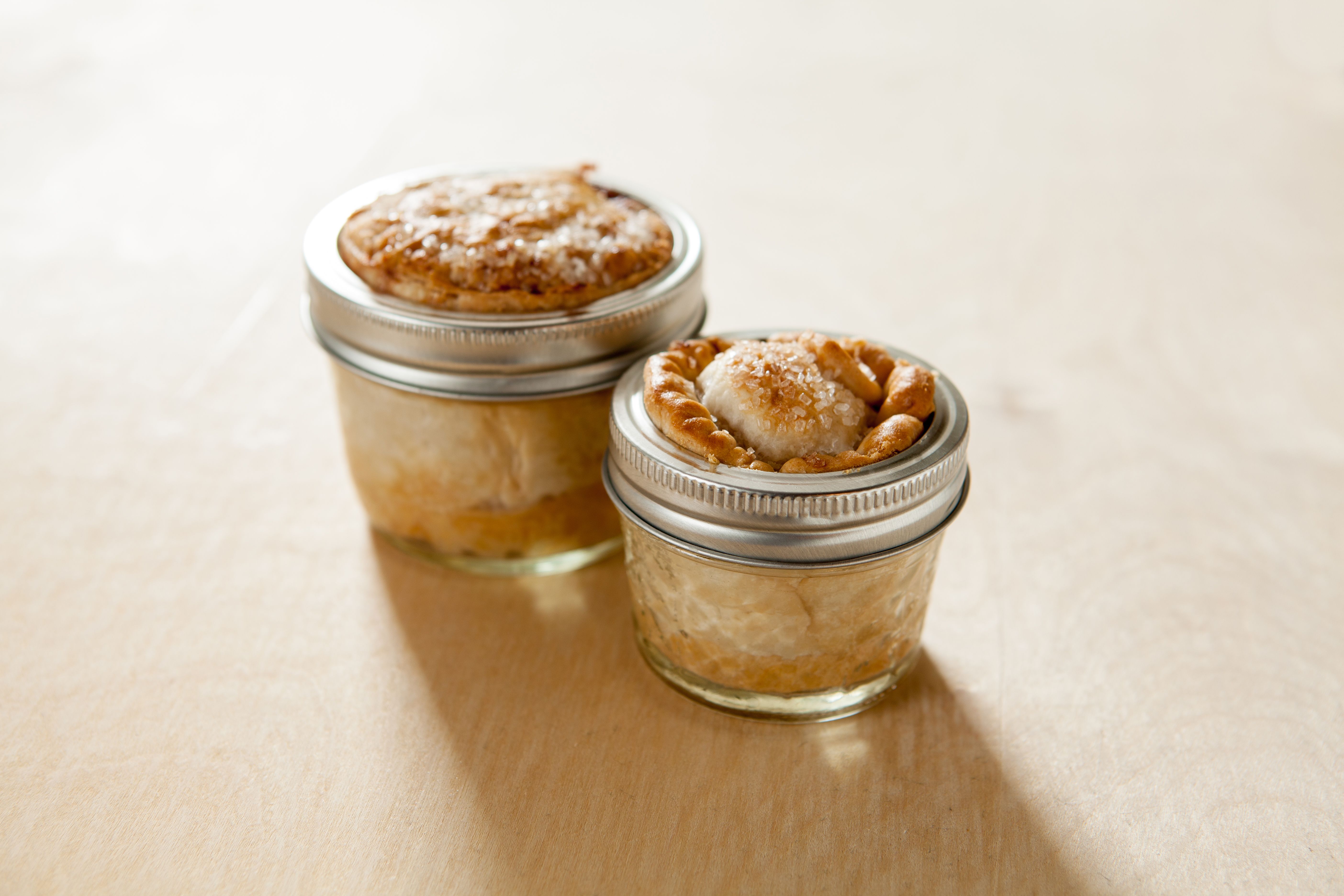 baking mini pies