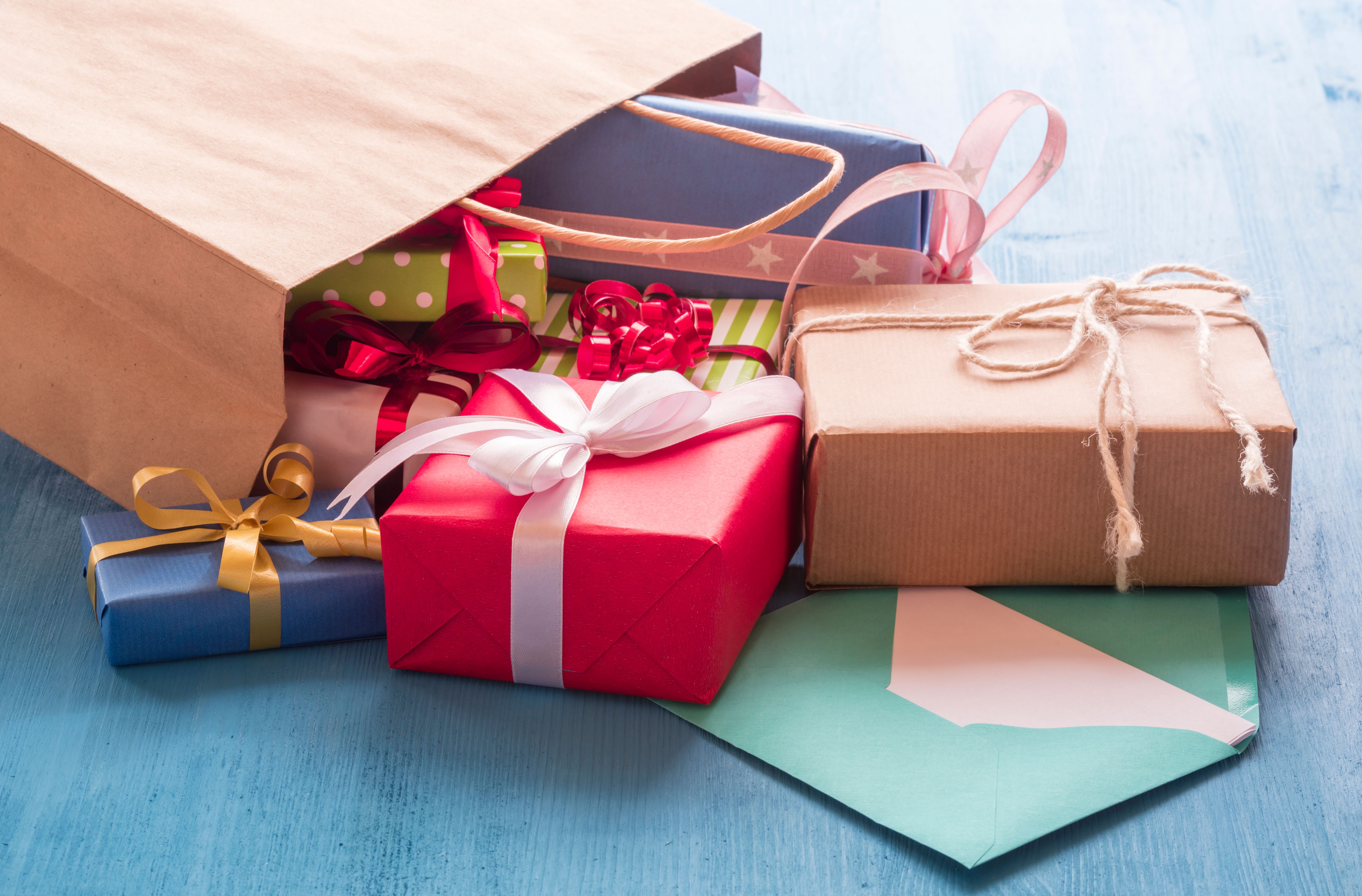 gifting distribution