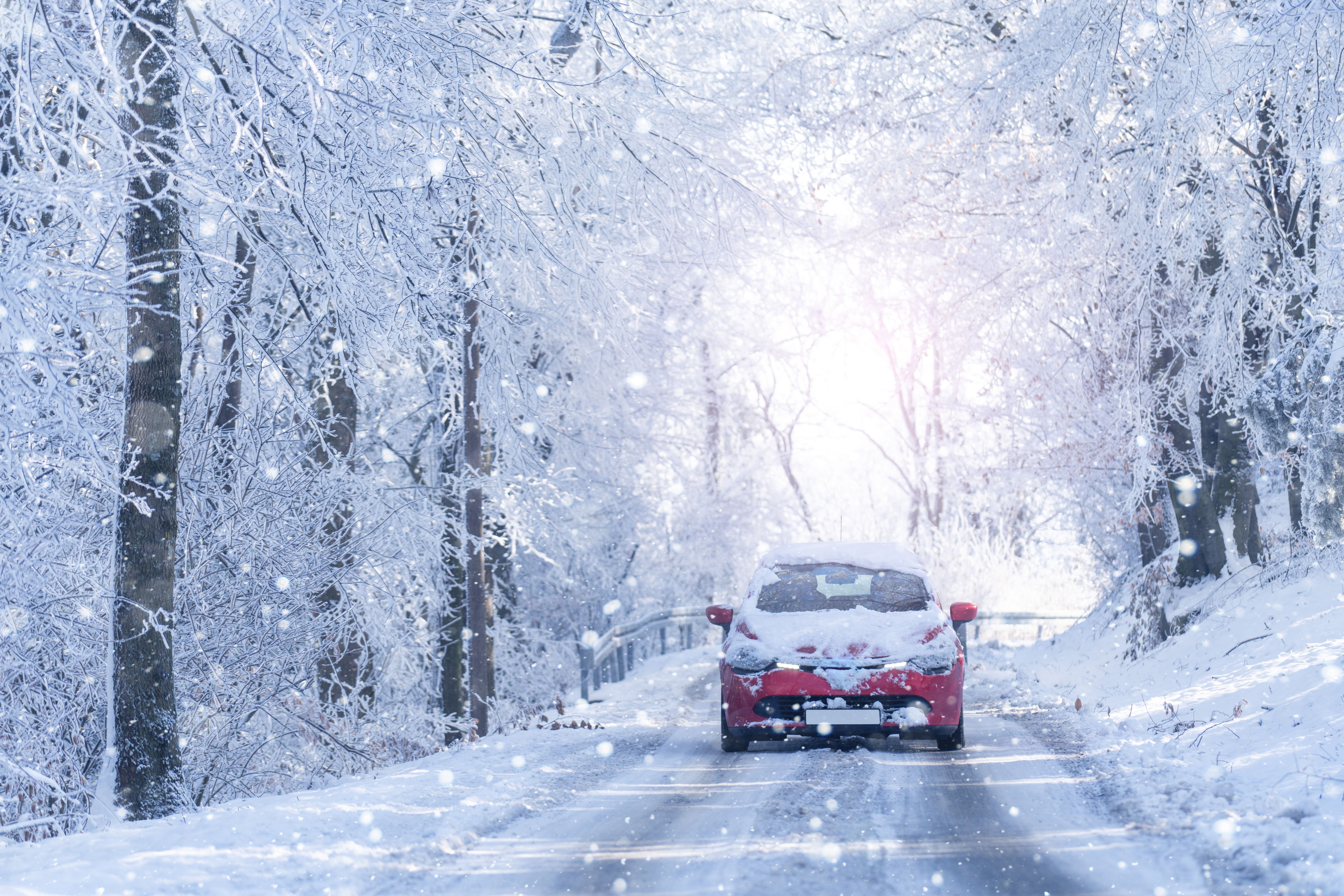 car winter snow