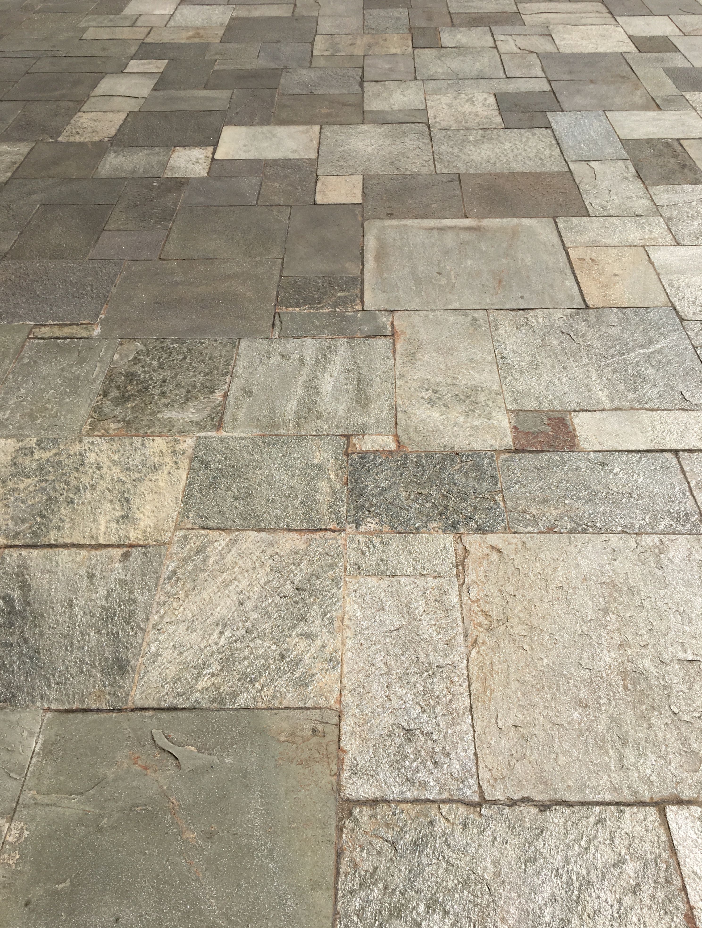 pavimenti pietra naturale