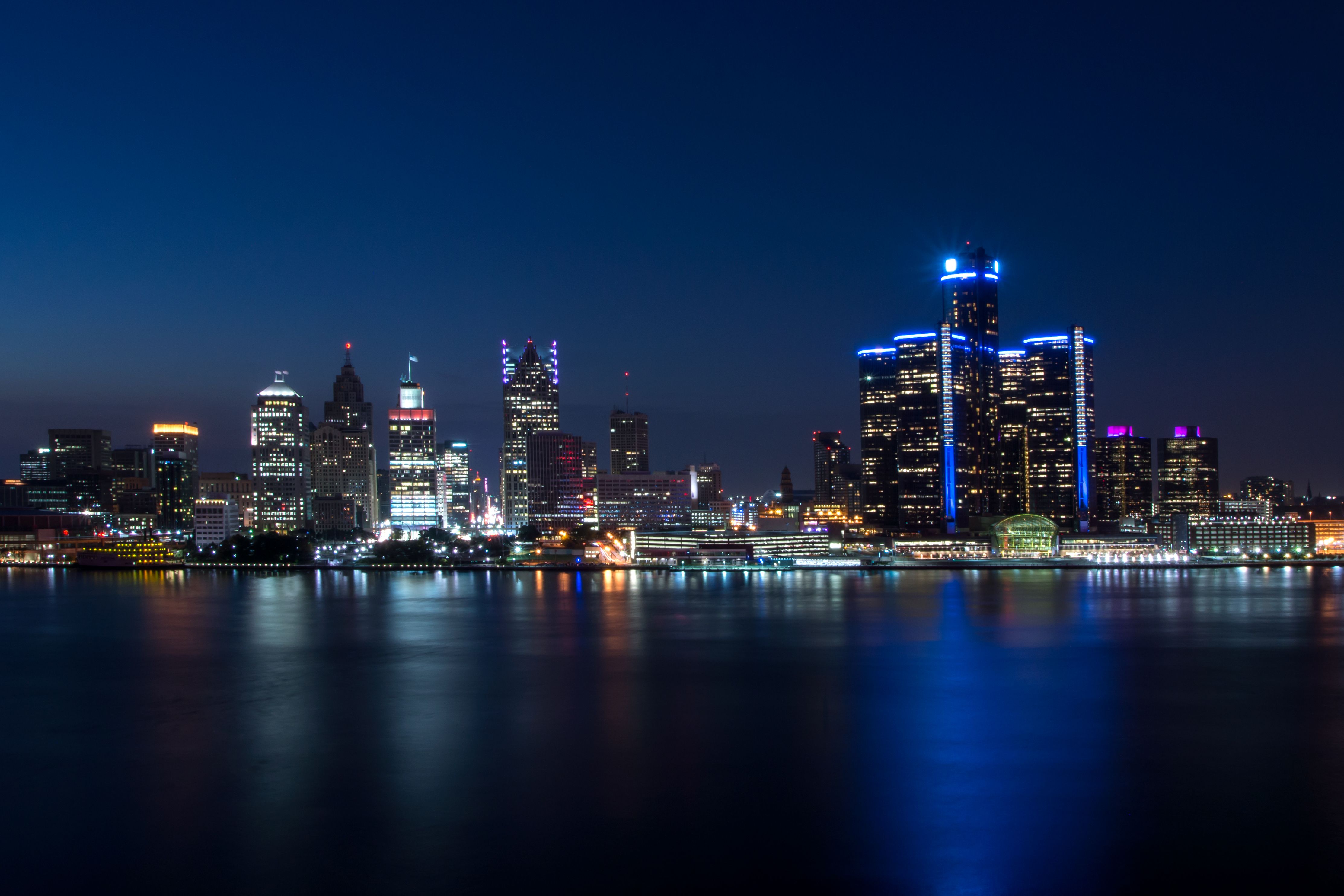 detroit skyline