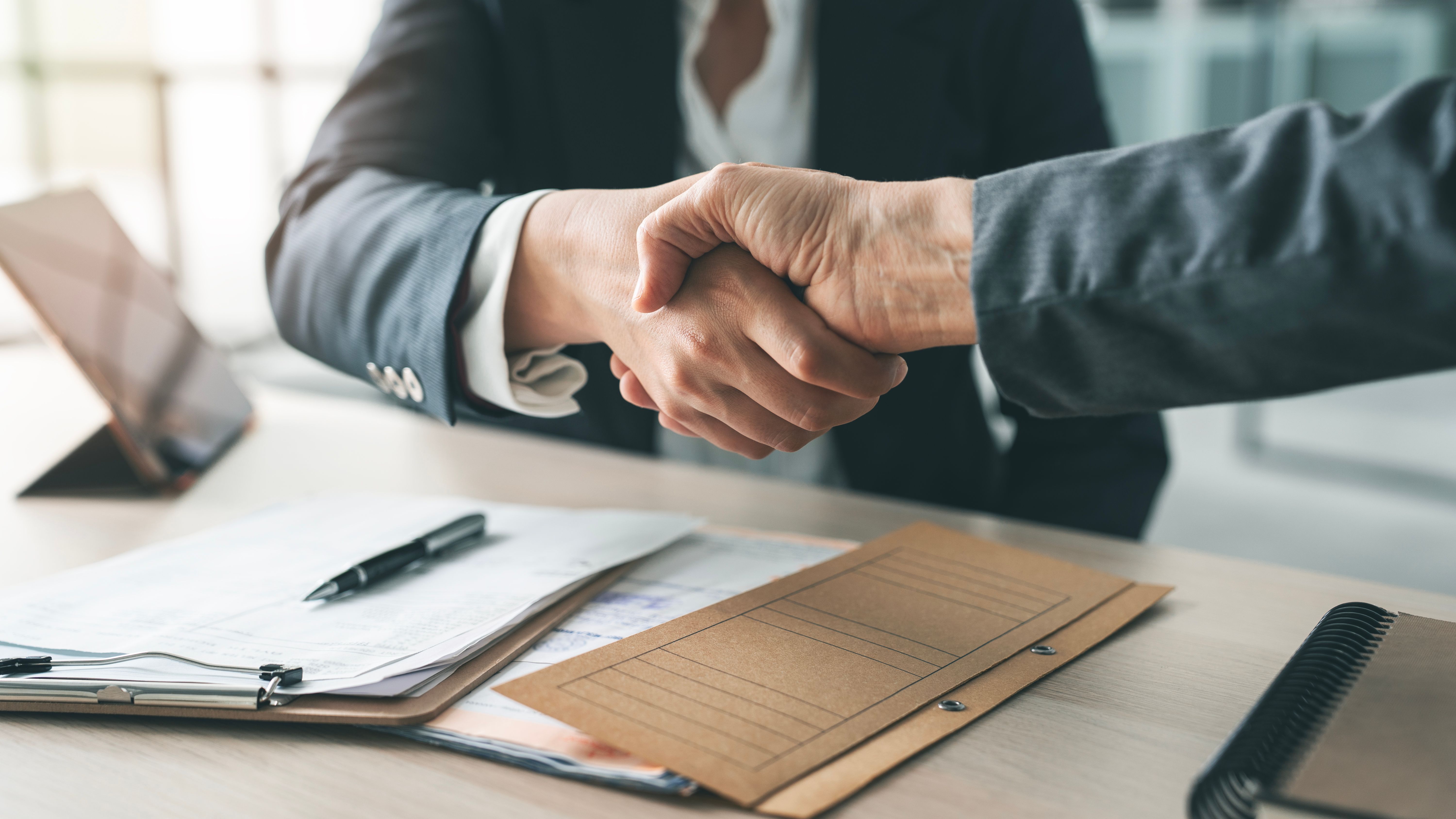 Business, business people and office lifestyle concept