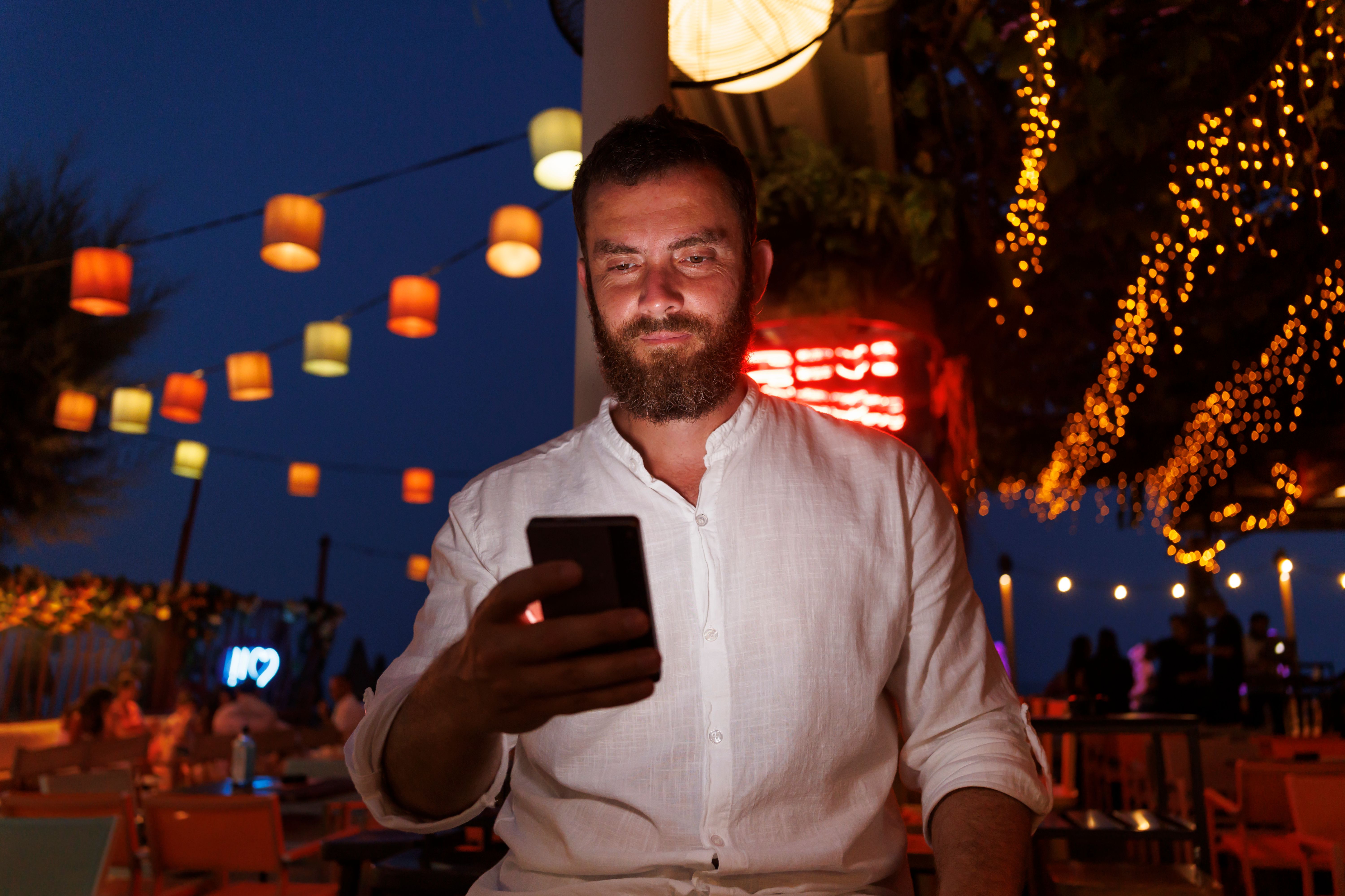 holiday social media