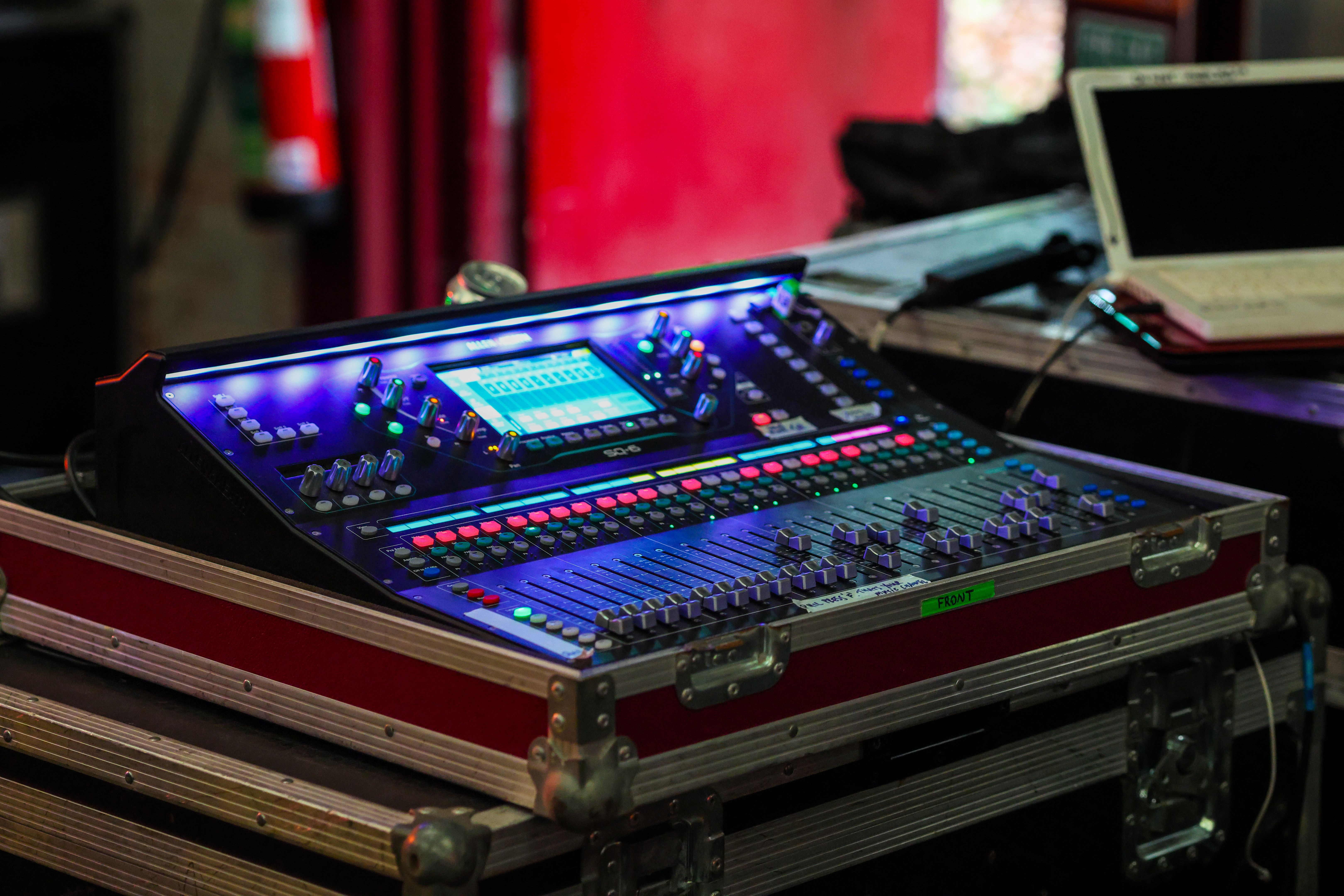 uk live entertainment