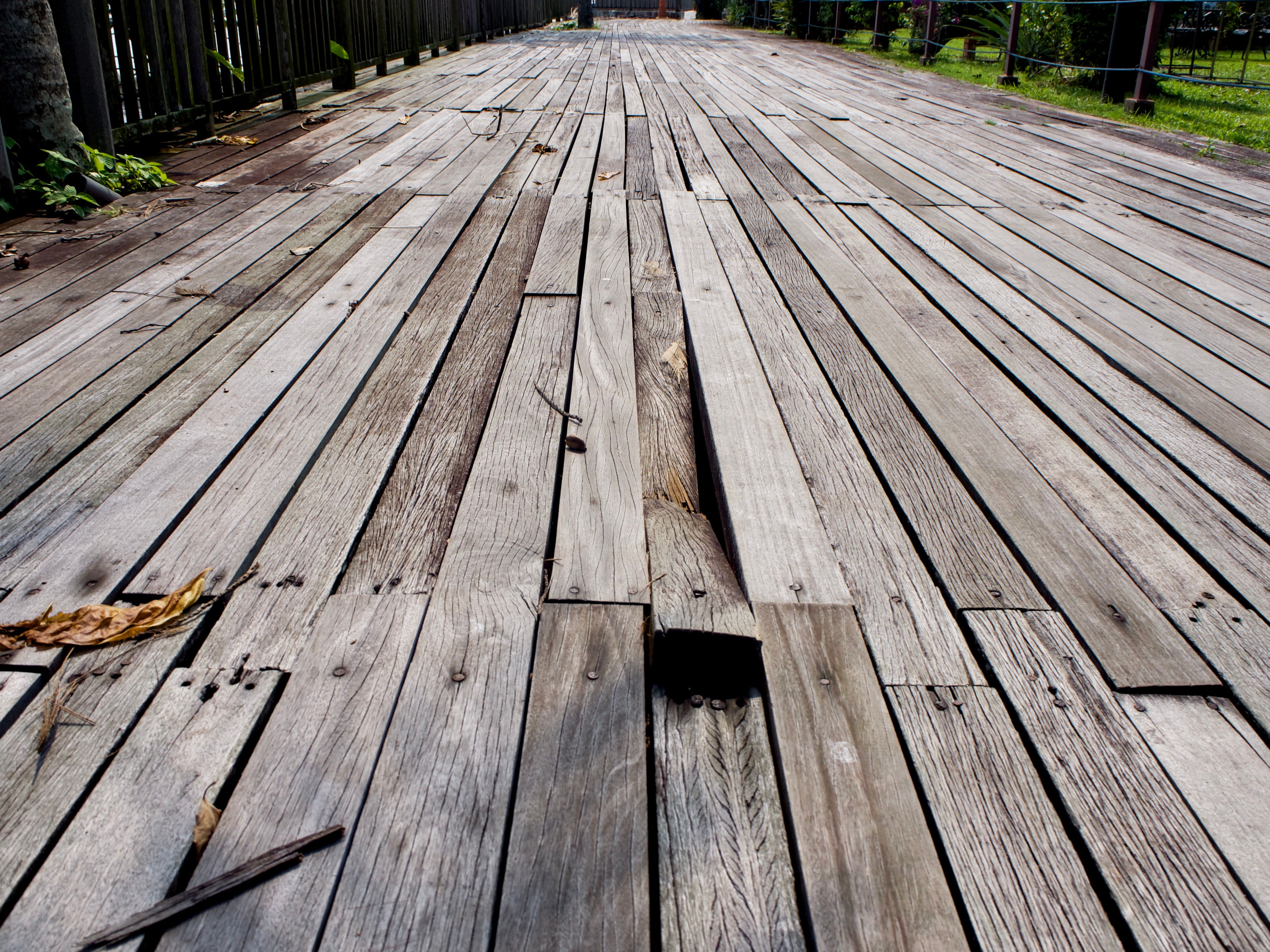 Damaged outdoor wooden plank at Changi Broadwalk