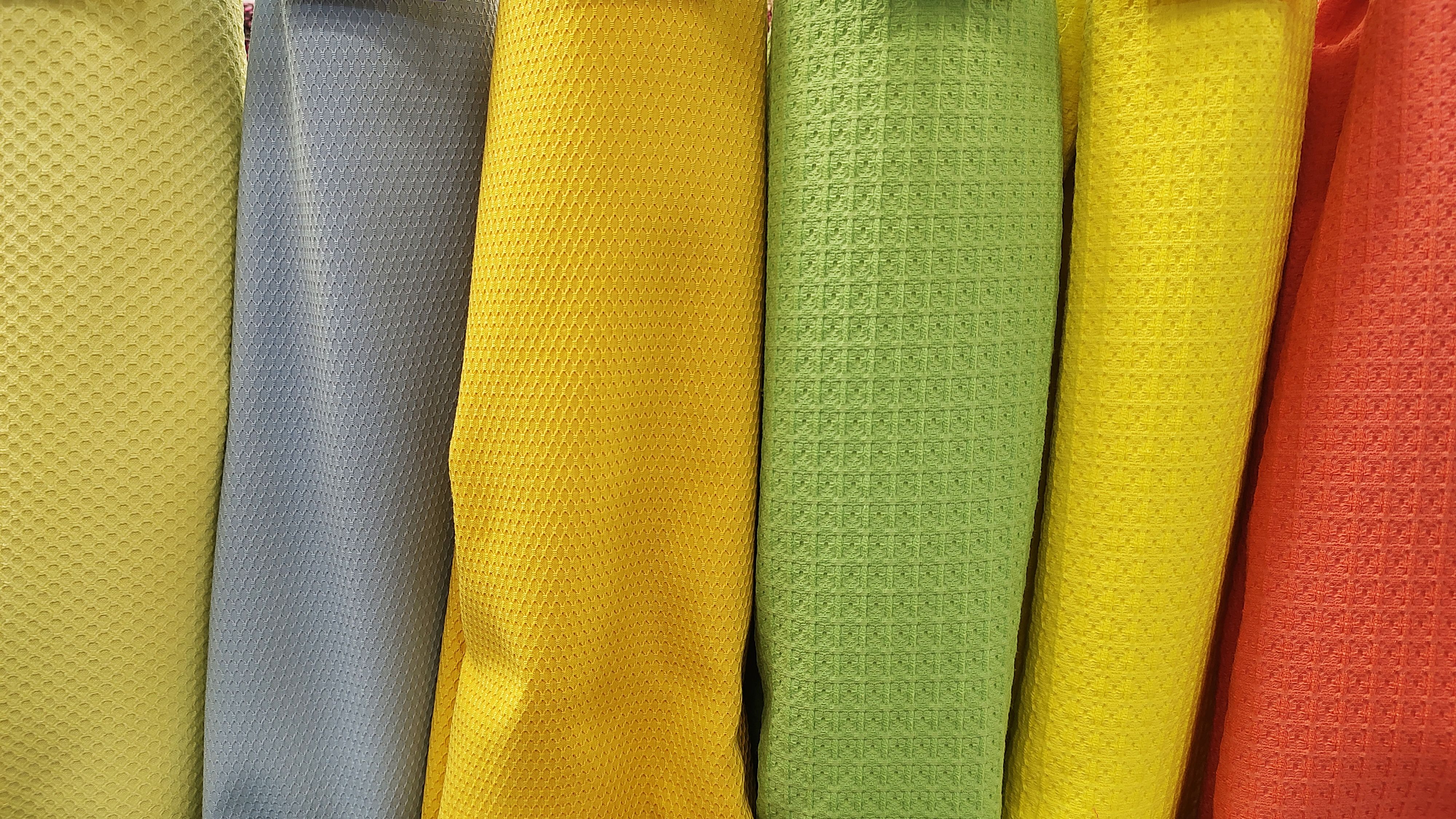 suit fabric selection