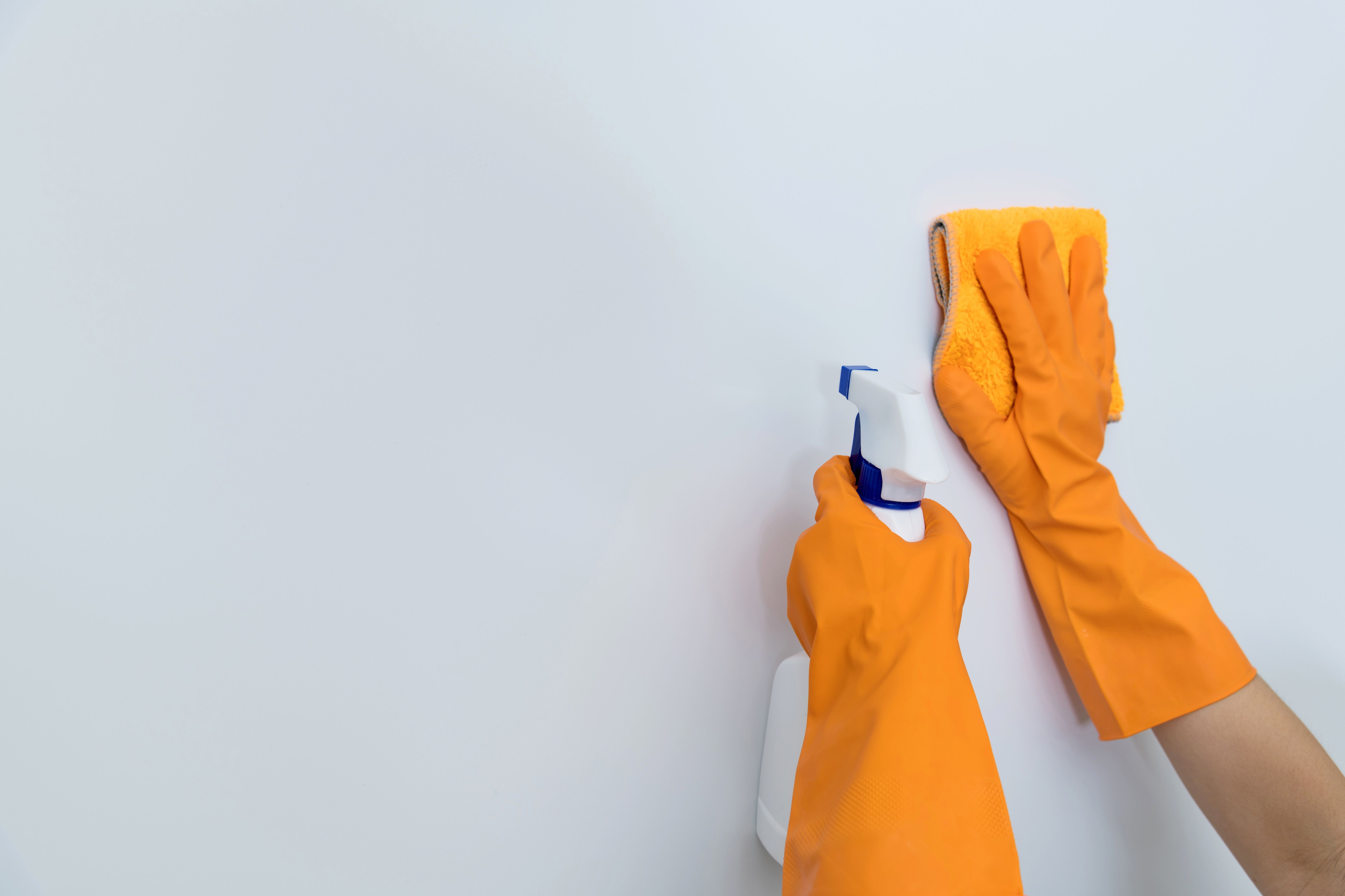 wall cleaning