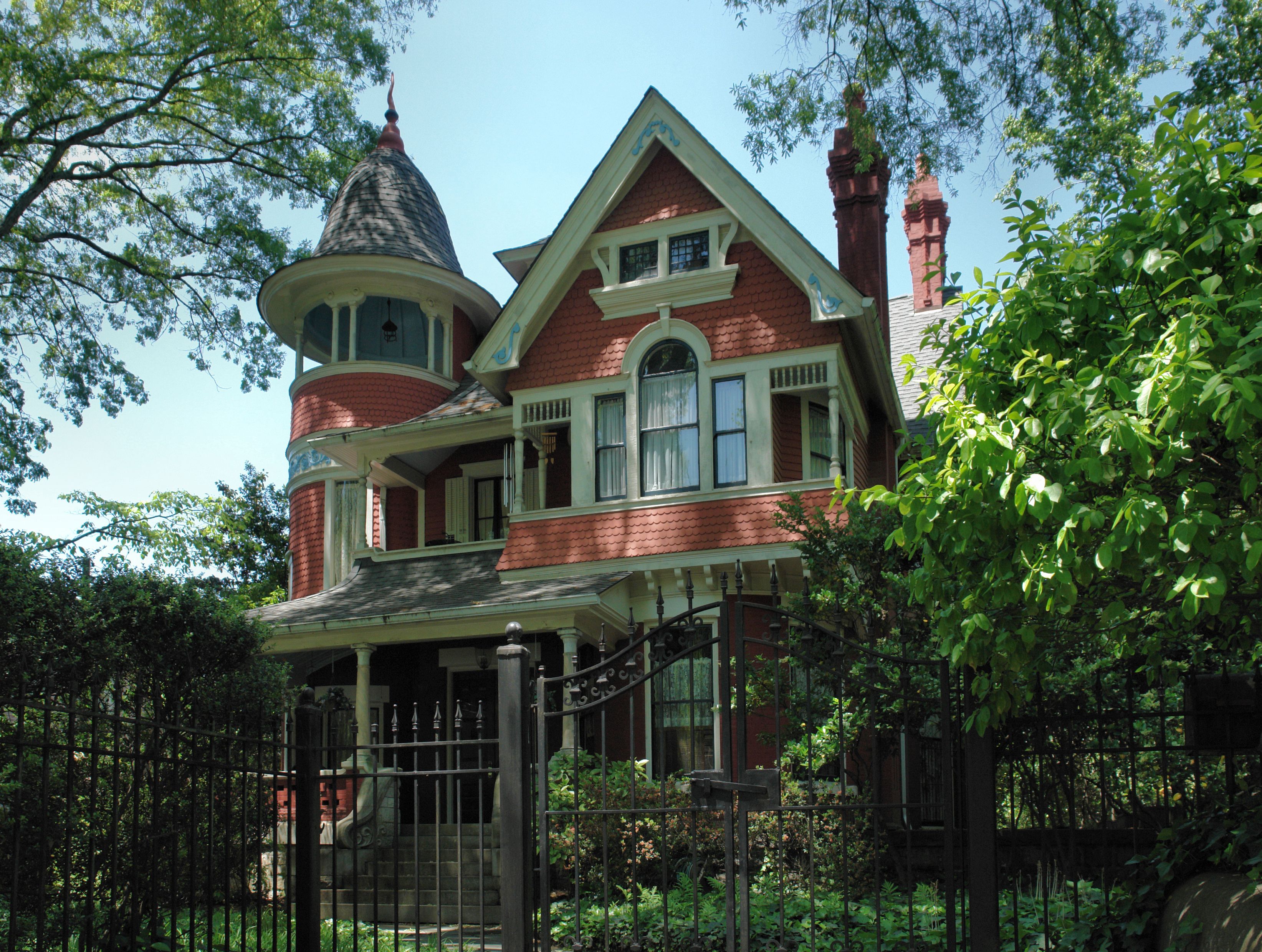 victorian house restoration