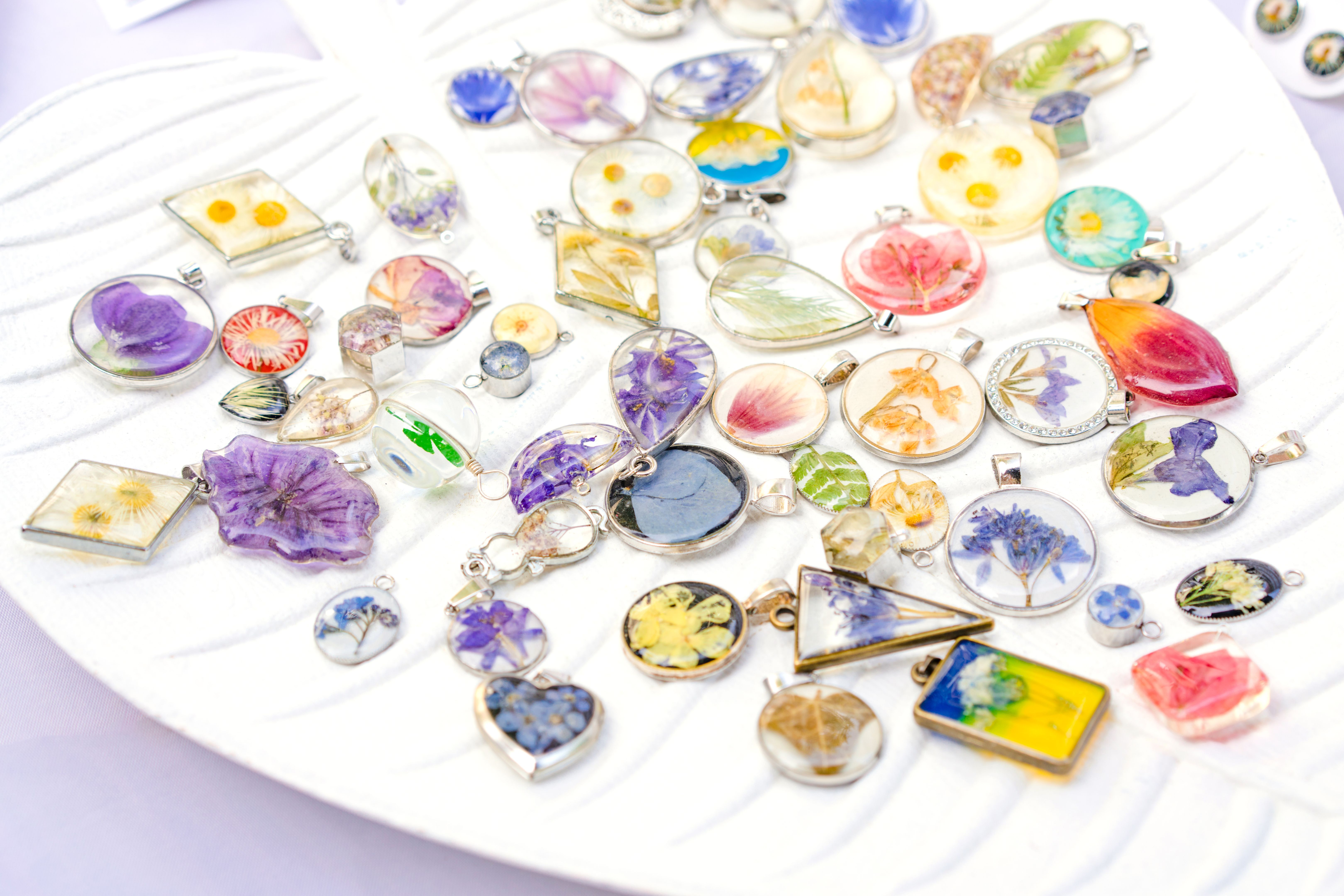 resin jewelry